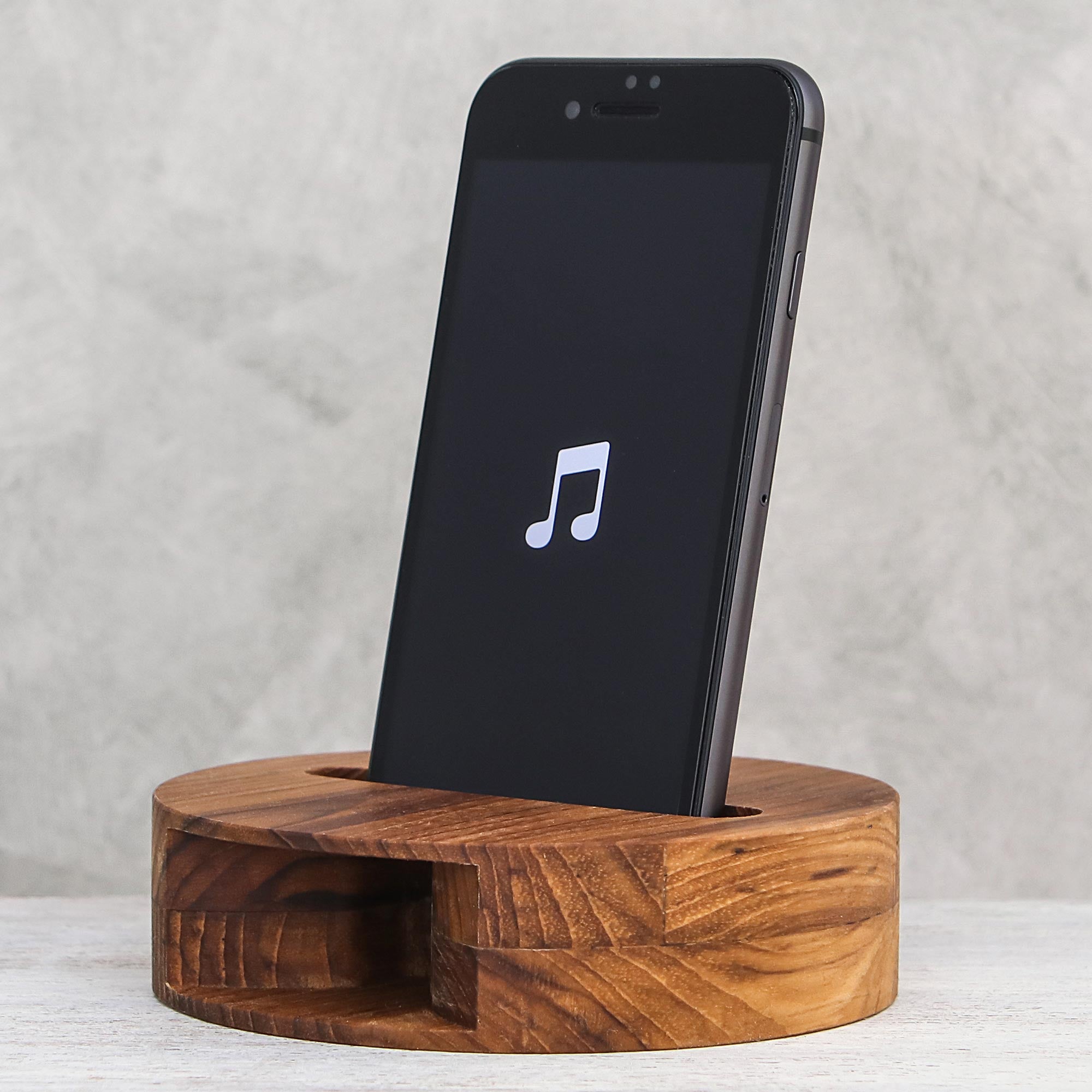 Premium Round Teak Wood Phone Amplifier – Handcrafted in Thailand