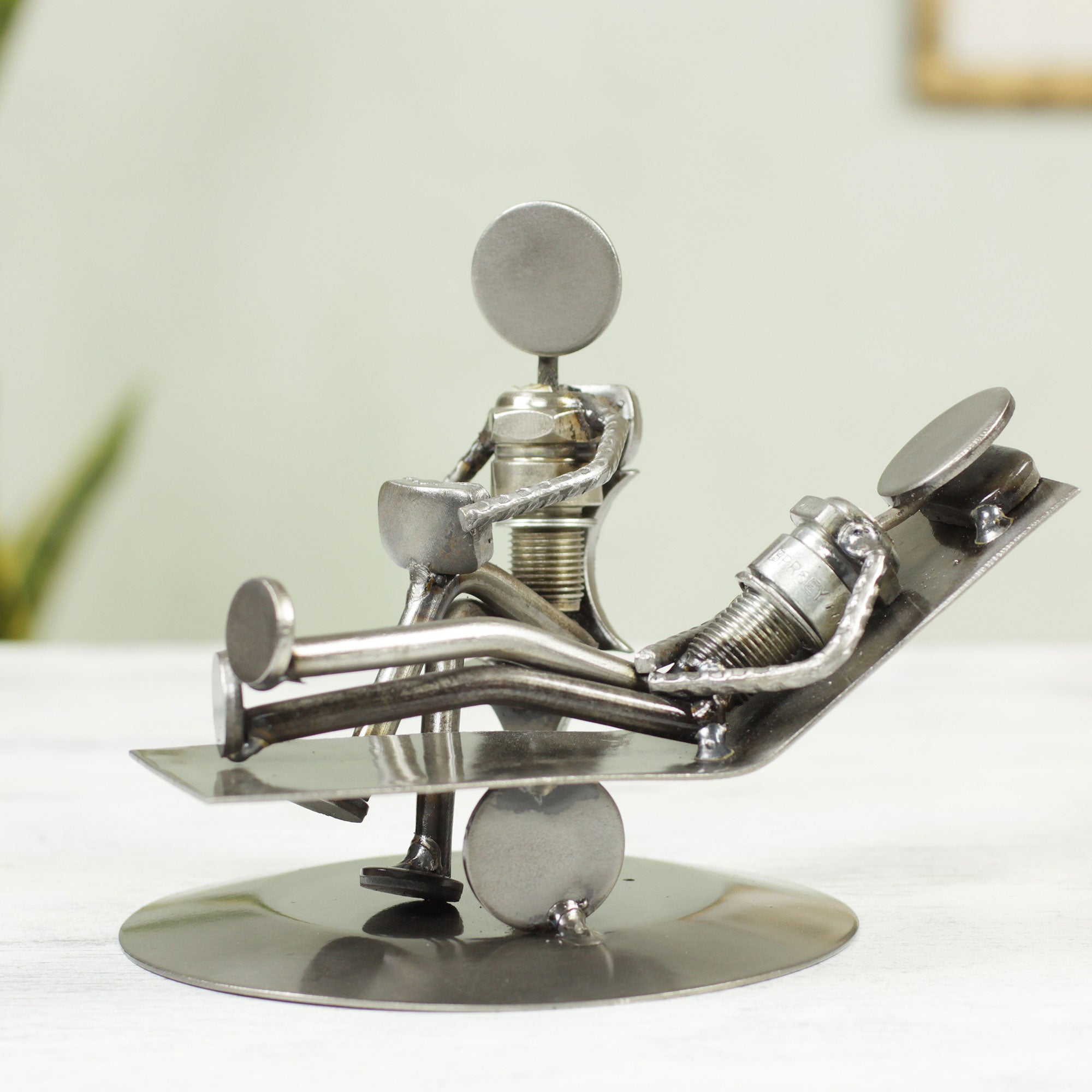 Premium Rustic Therapist Iron Sculpture - Handcrafted Art Piece