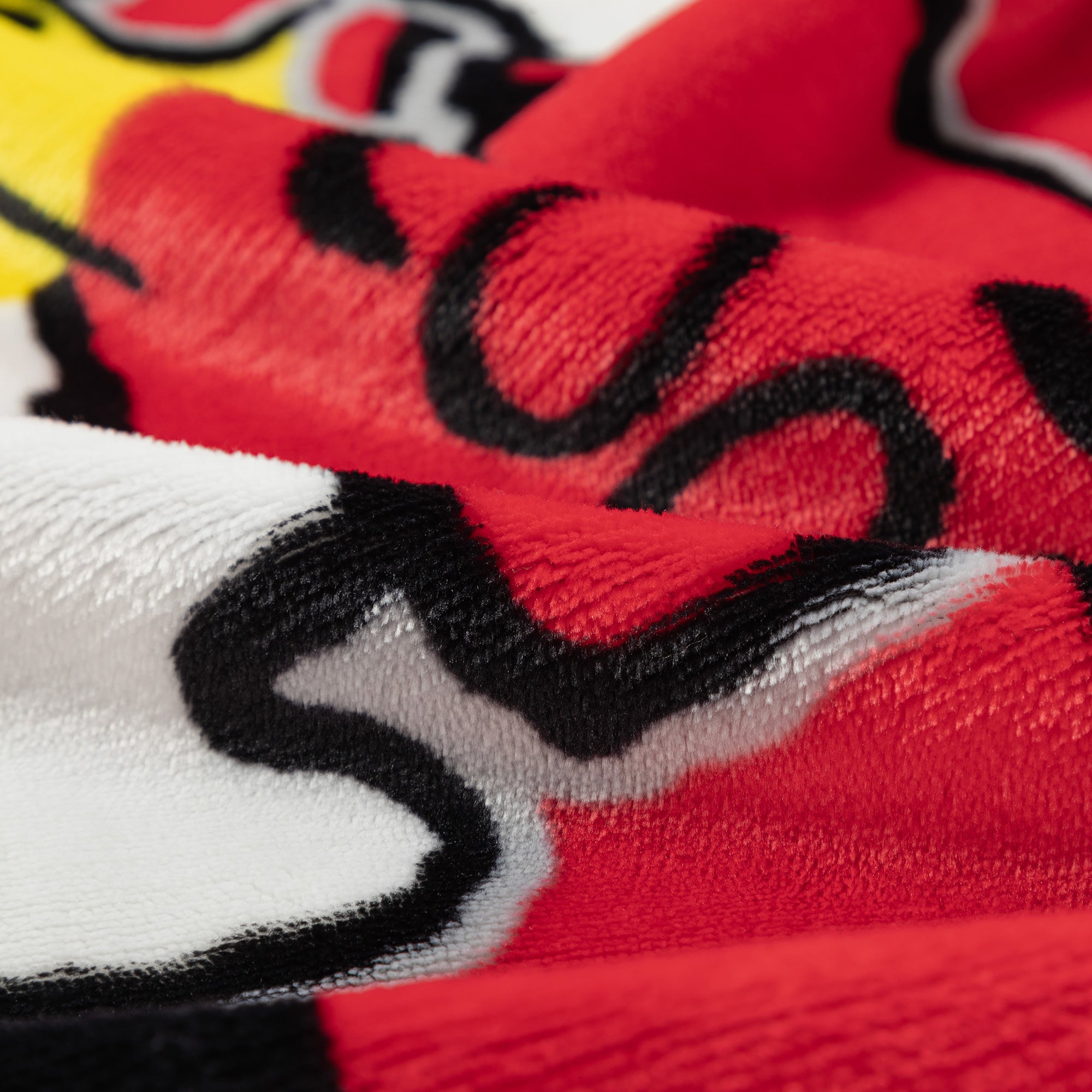 Ultimate Joe Cool Snoopy Plush Throw Blanket - Premium Comfort