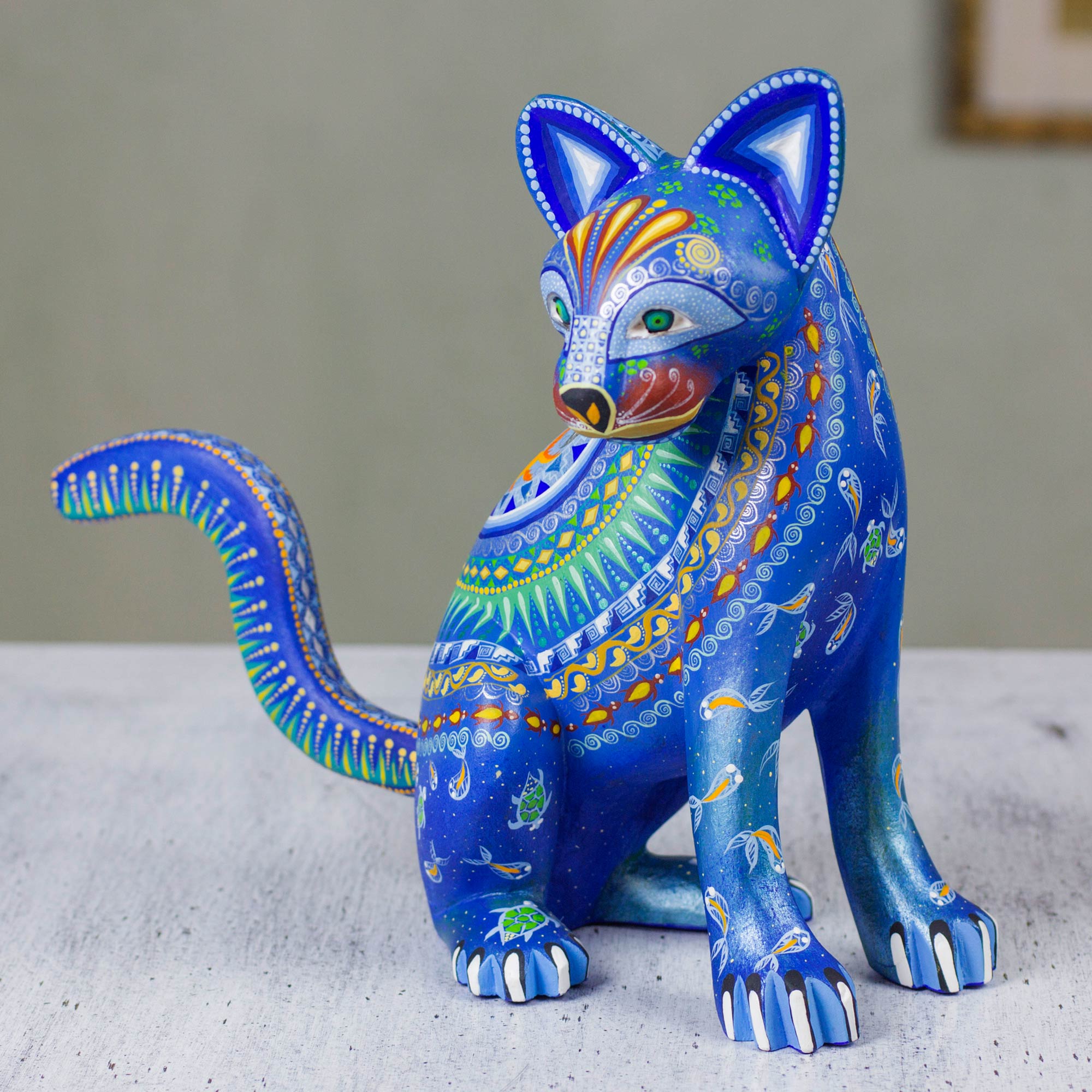 Premium Mystical Moon Cat Alebrije Sculpture - Handcrafted Oaxaca Folk Art