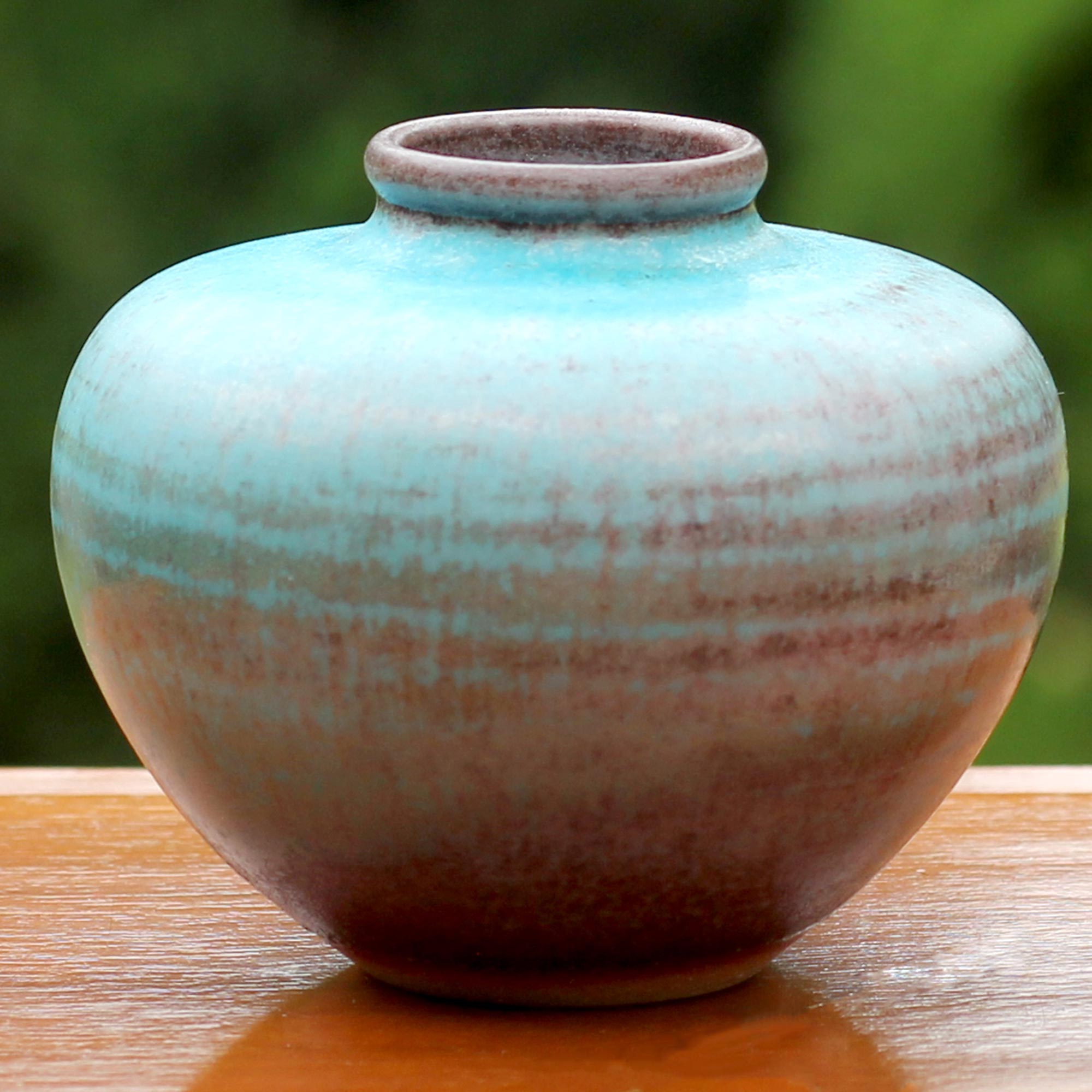 Premium Handcrafted Ceramic Bud Vase - Watertight Artisan Design from Thailand