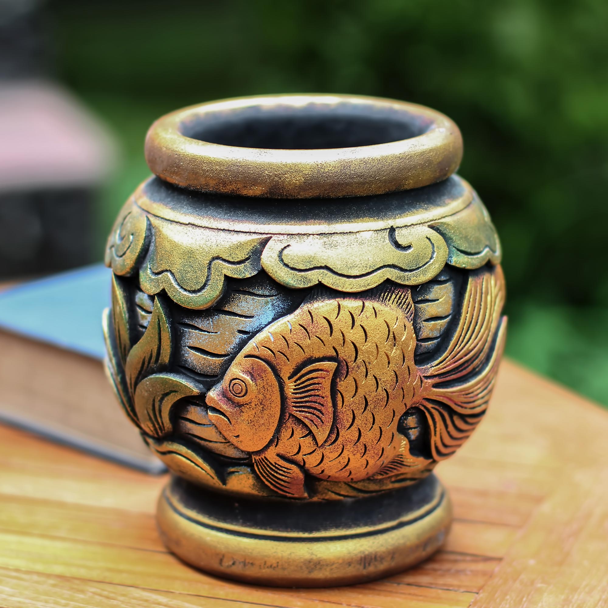 Premium Balinese Goldfish Hand-Carved Mahogany Vase - 5 Inch Antique Design
