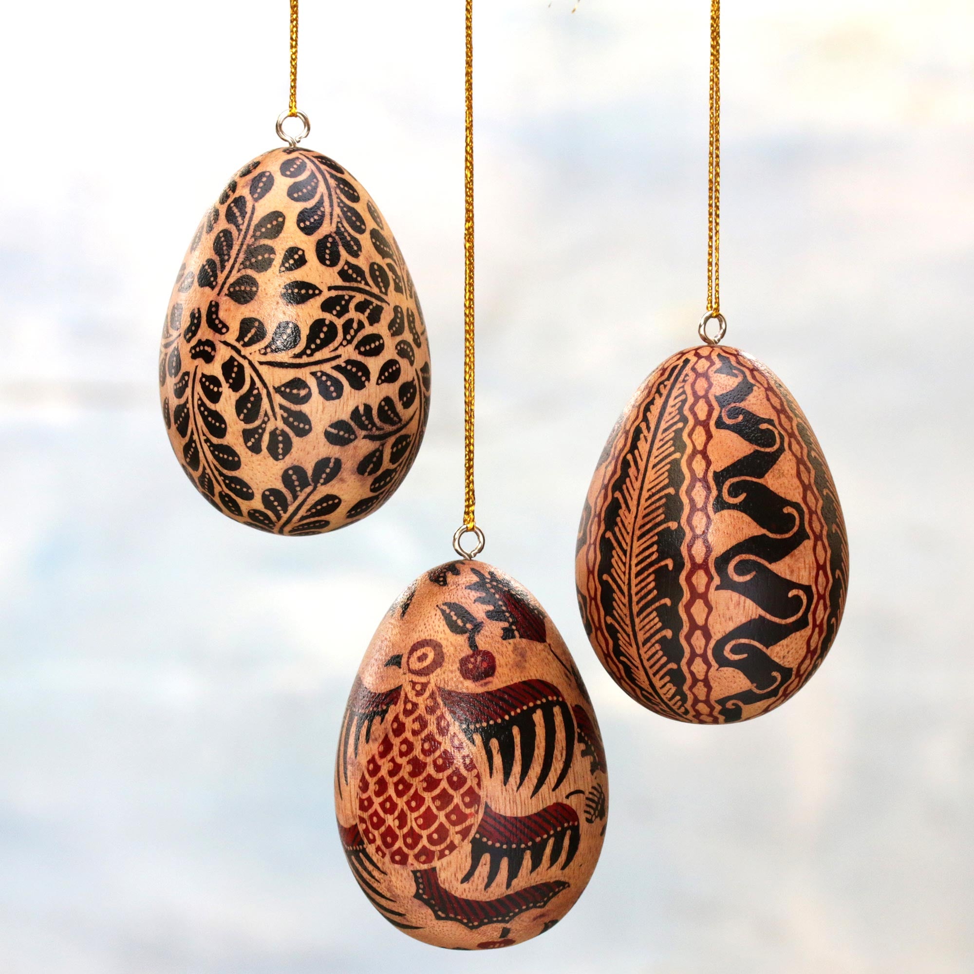 Premium Handcrafted Parang Batik Wood Egg Ornaments - Set of 3 from Indonesia