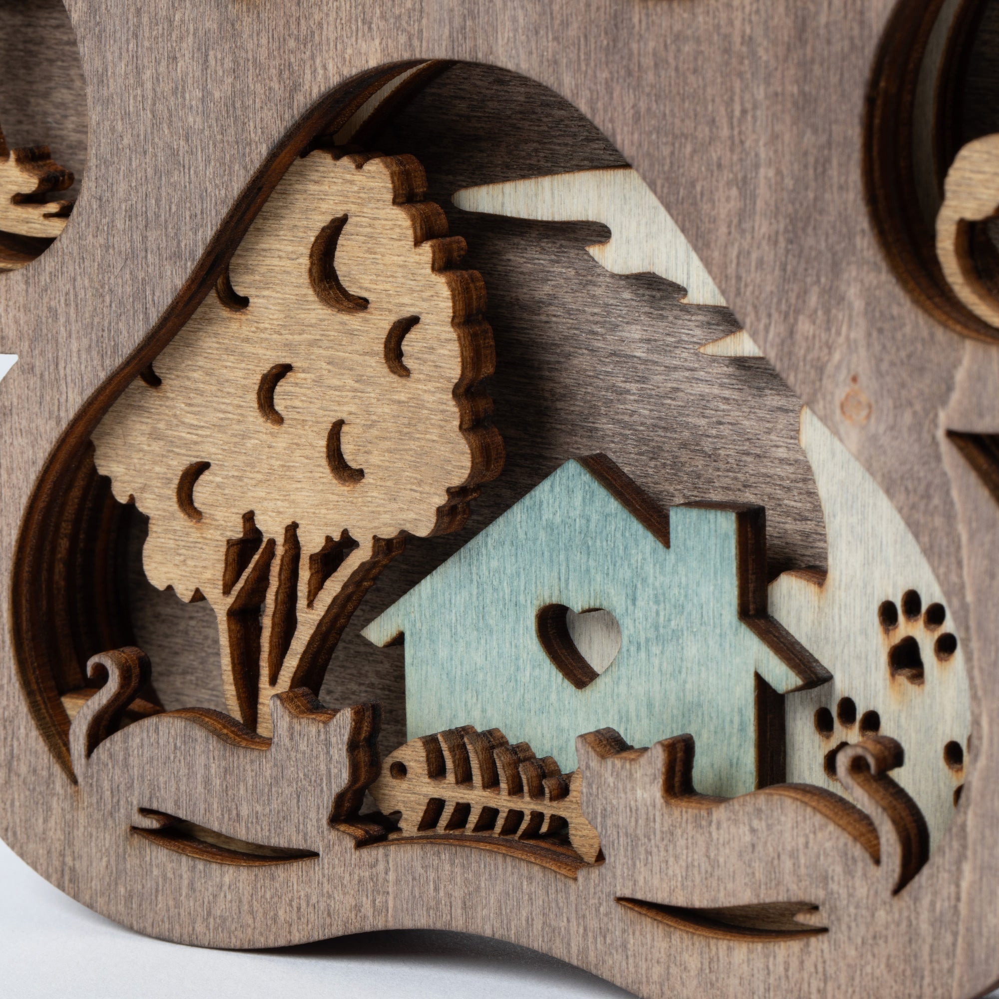 Premium Baltic Basswood Paw Print Shelf Decor - Ultimate Pet Lover's Collection