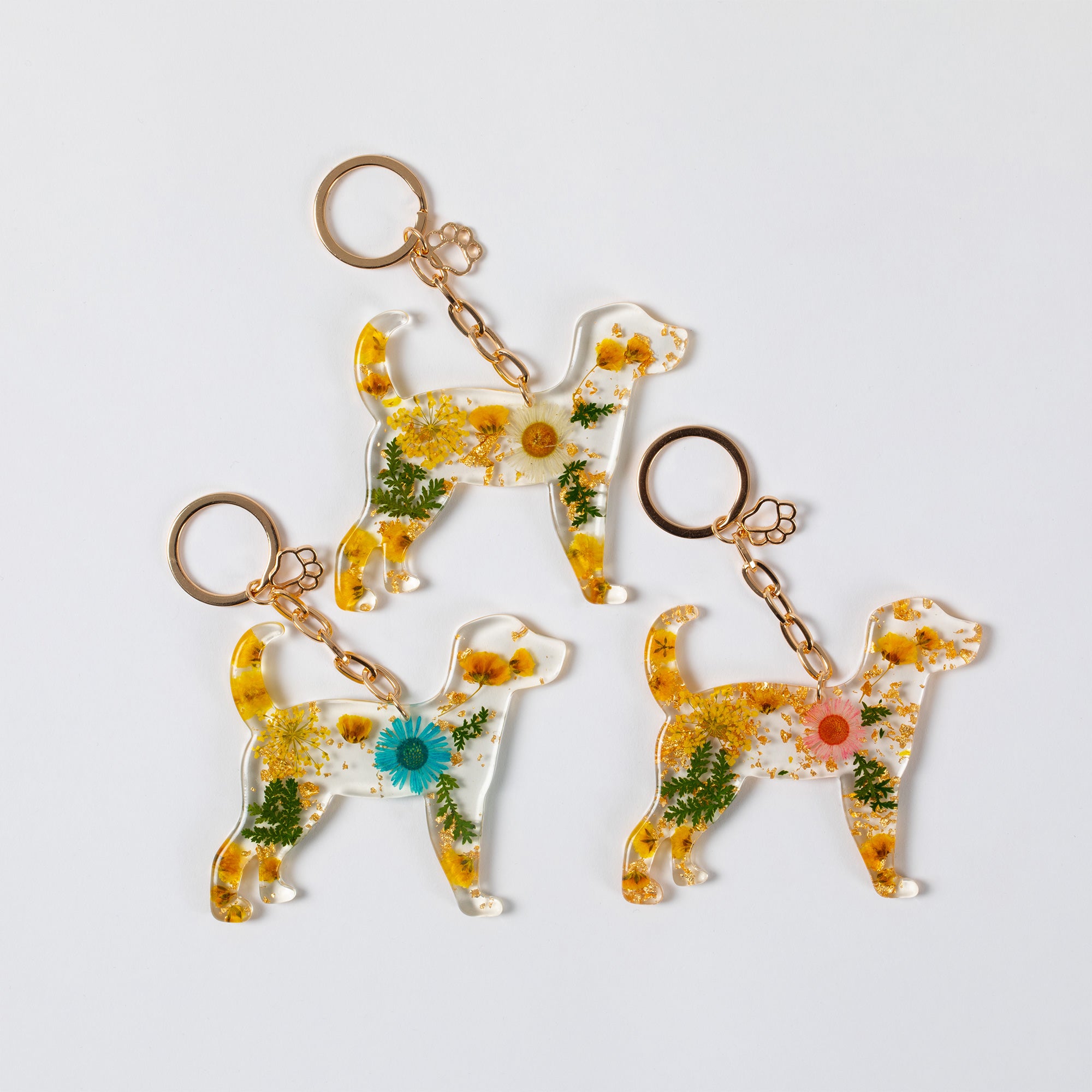 Premium Real Flowers Pet Keychain - Glamorous & Unique