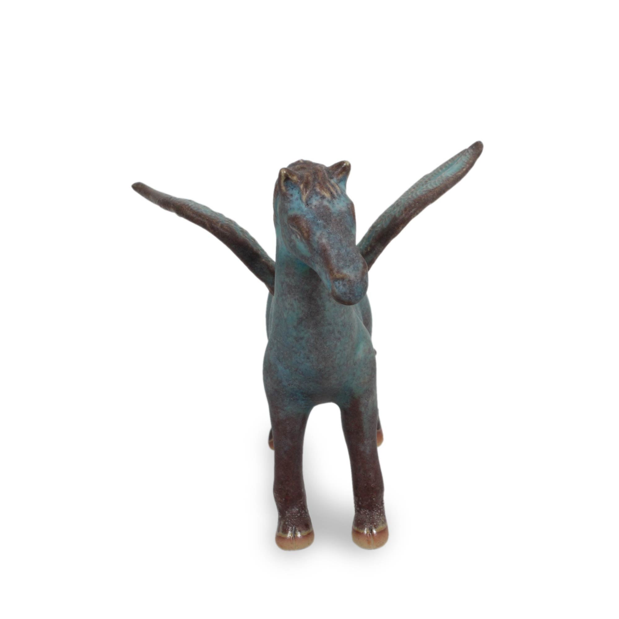 Premium Antiqued Green Pegasus Figurine – Handcrafted Celadon Winged Horse Statue