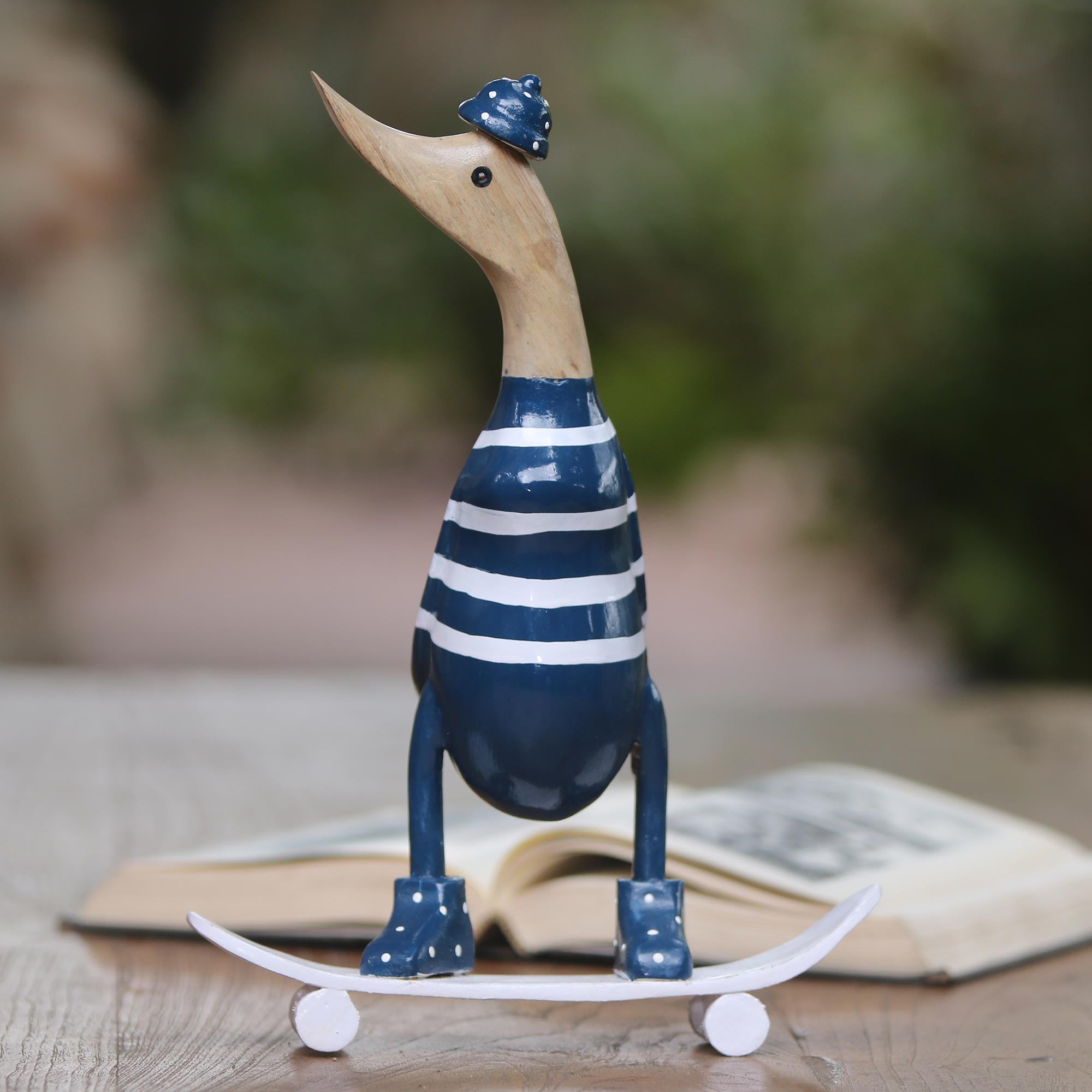Premium Skateboard Duck Sculpture - Handcrafted Acacia Wood & Bamboo Root Art