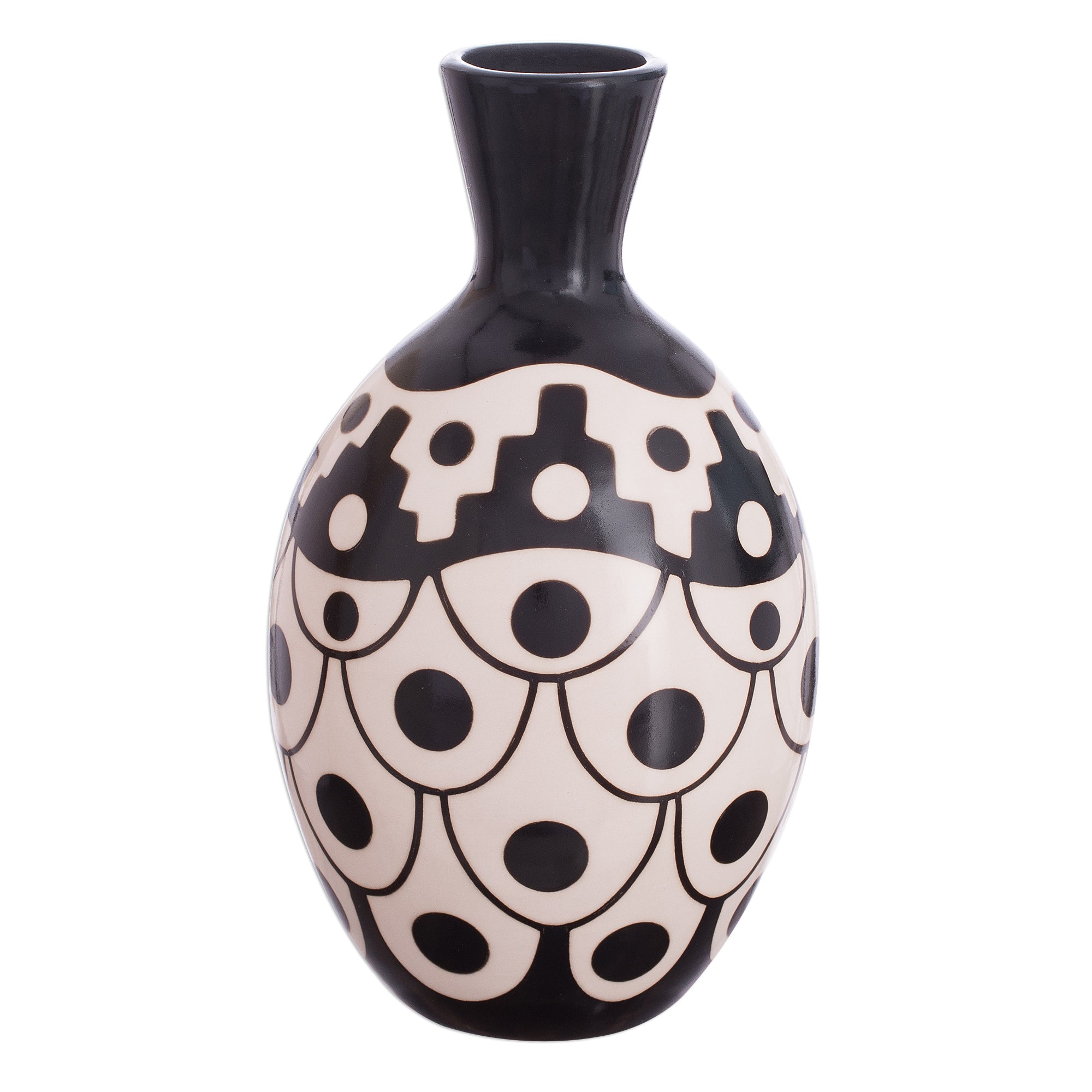 Premium Desert Stair Black & Ivory Chulucanas Ceramic Vase – Handcrafted in Peru