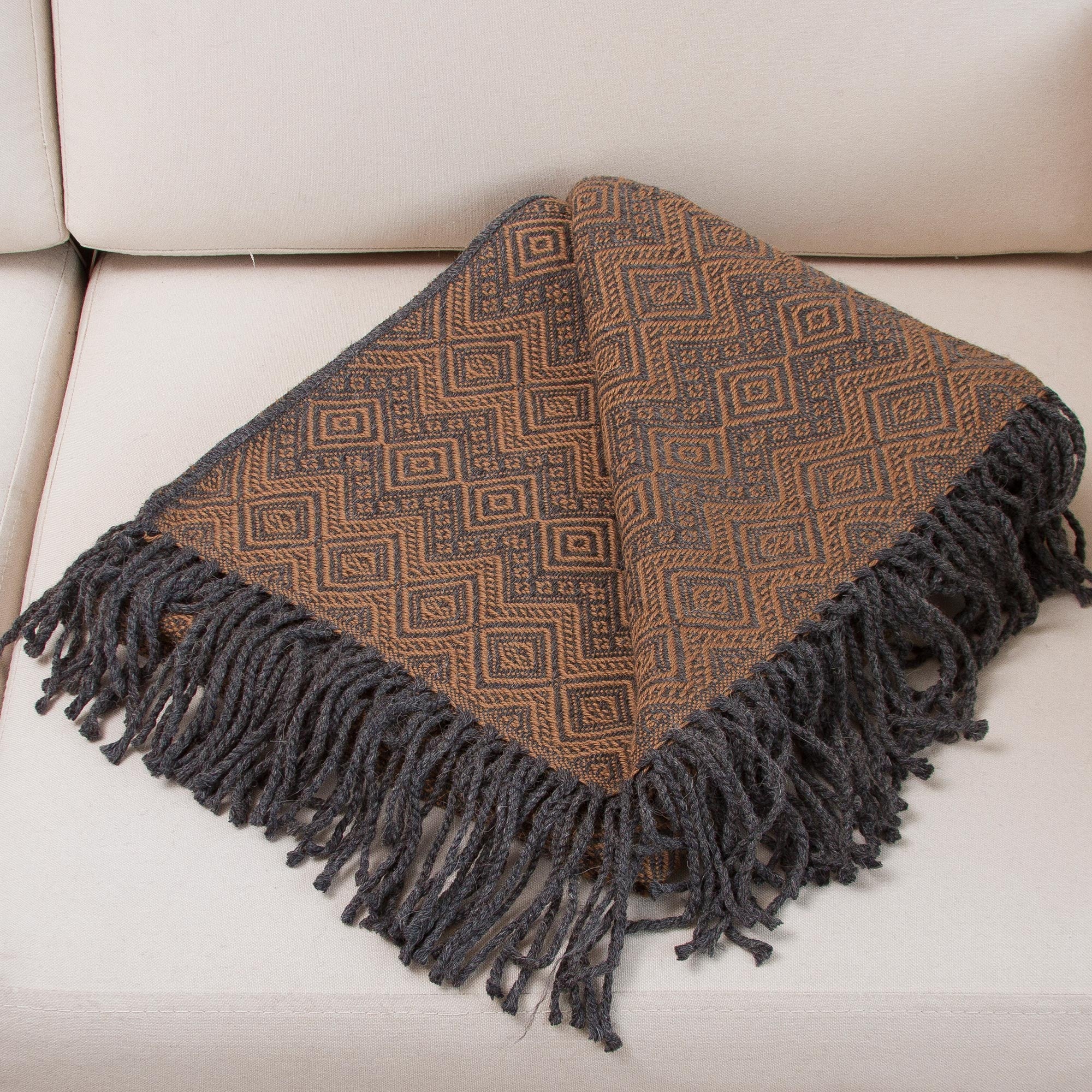 Premium Diamond Embrace Throw Blanket - Luxurious Slate & Spice Design