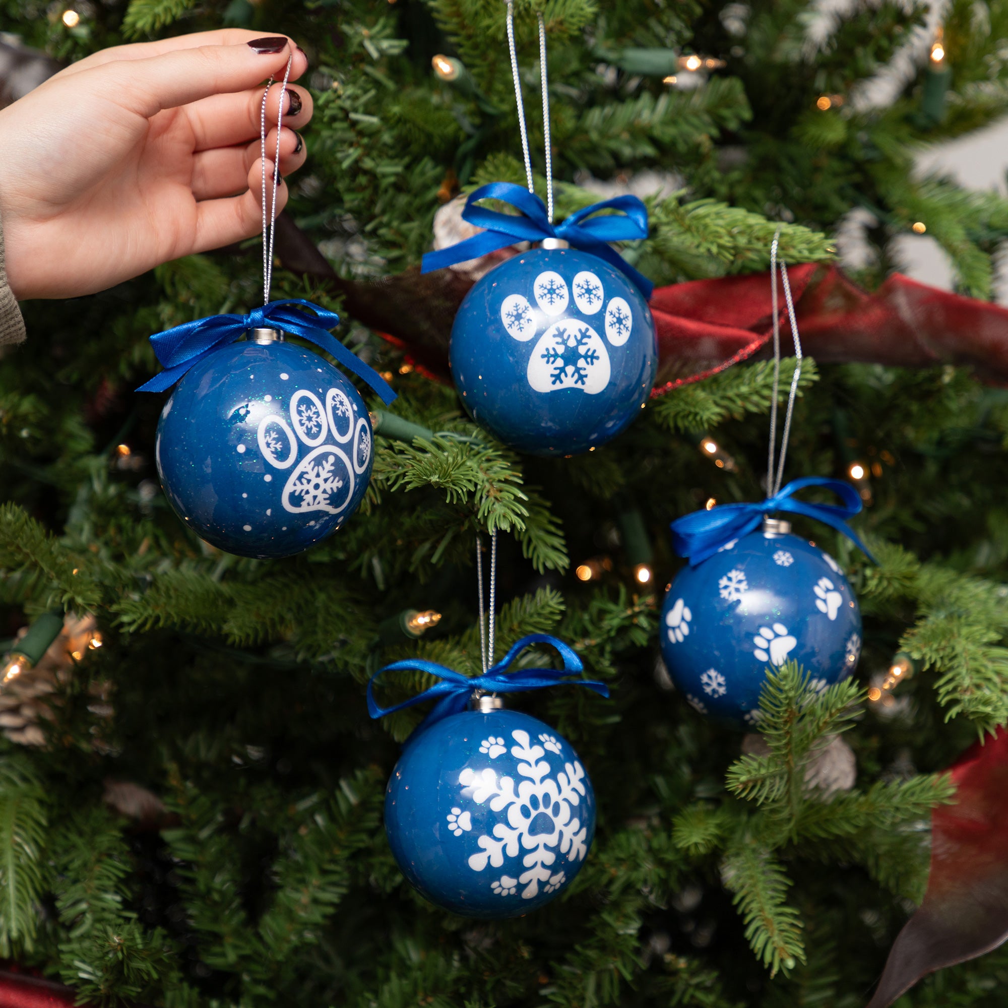 Premium Sparkling Festive Paws Ornaments - Ultimate Set of 4