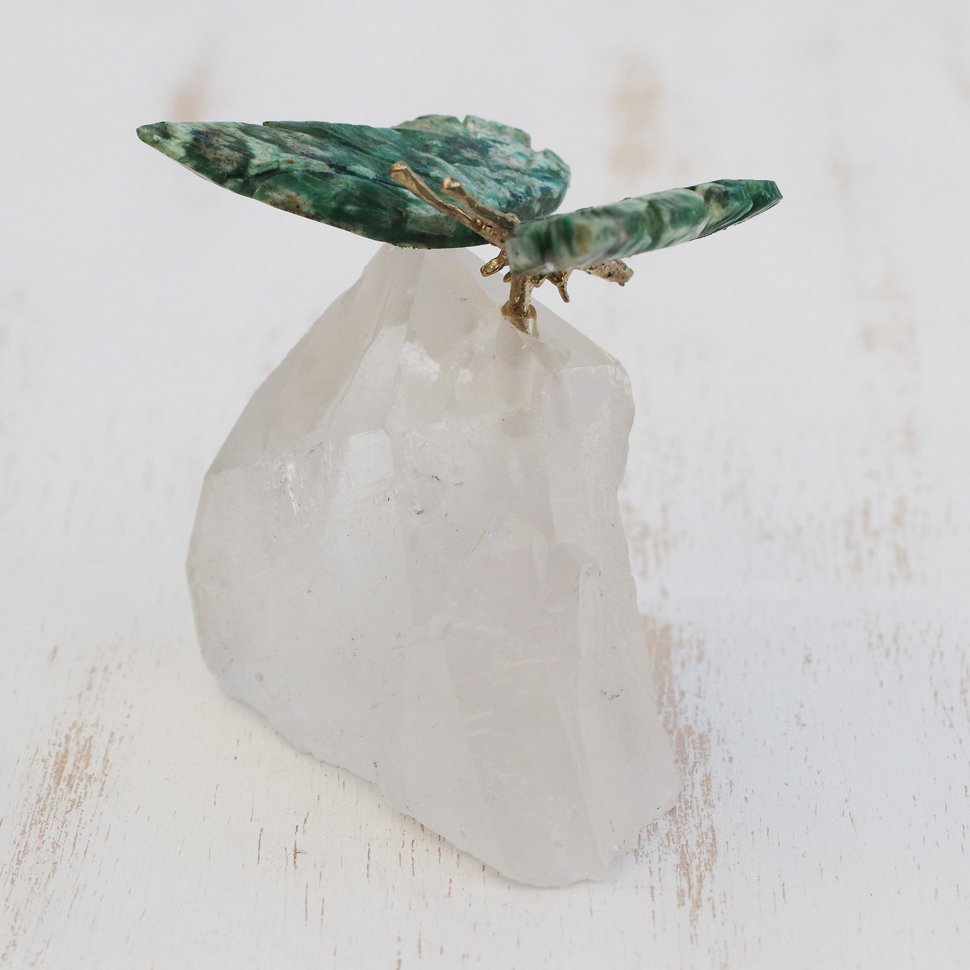 Premium Serpentinite Butterfly Sculpture on Quartz Base – Ultimate Natural Elegance