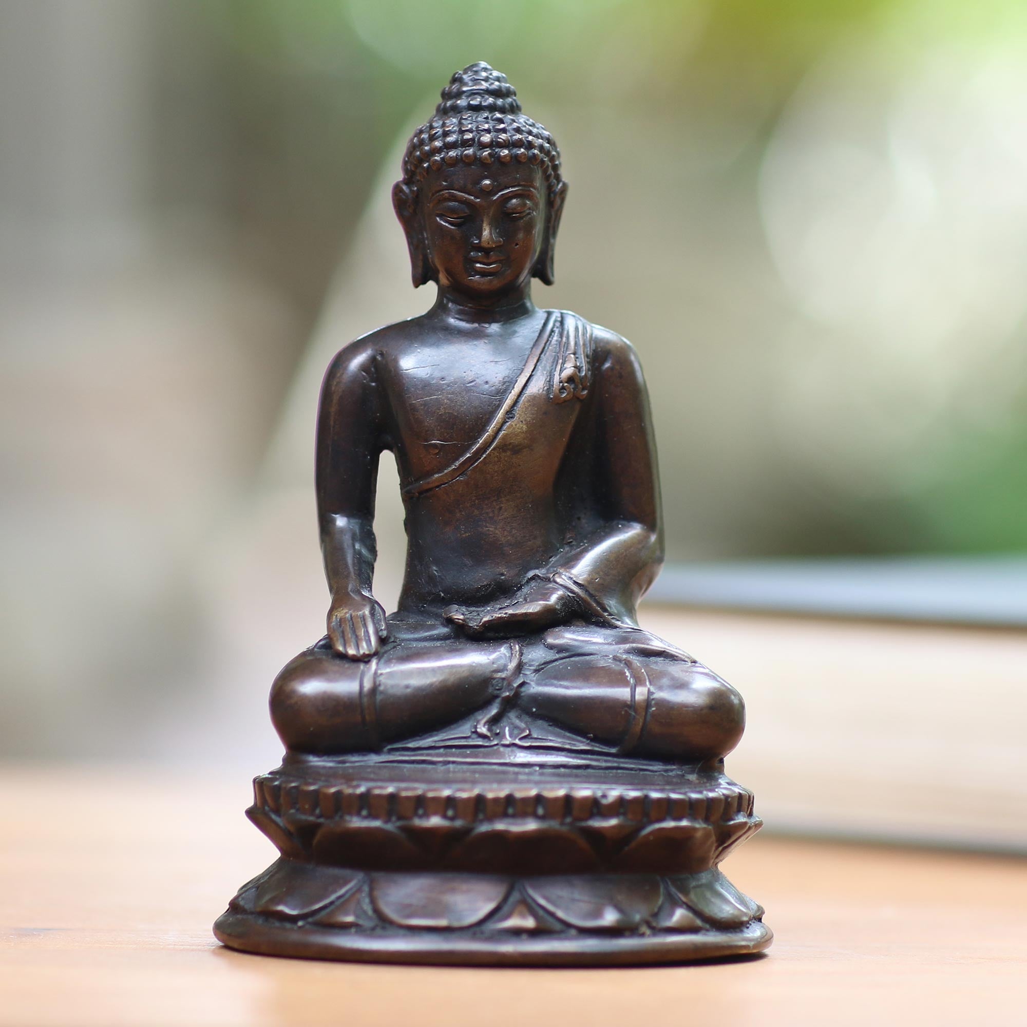 Premium Balinese Buddha Bronze Statuette - Earth Witness Edition