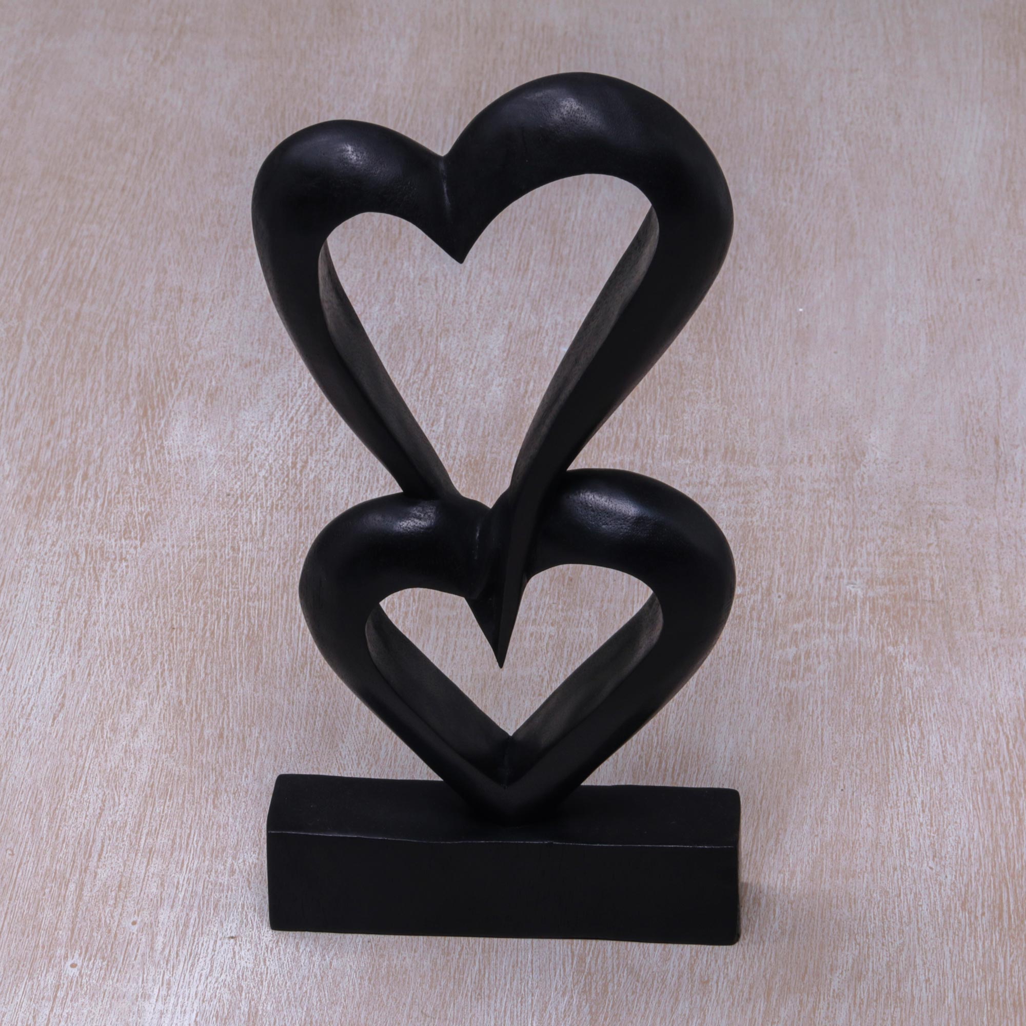 Premium Linking Hearts Romantic Wood Sculpture - Handcrafted Love Totem