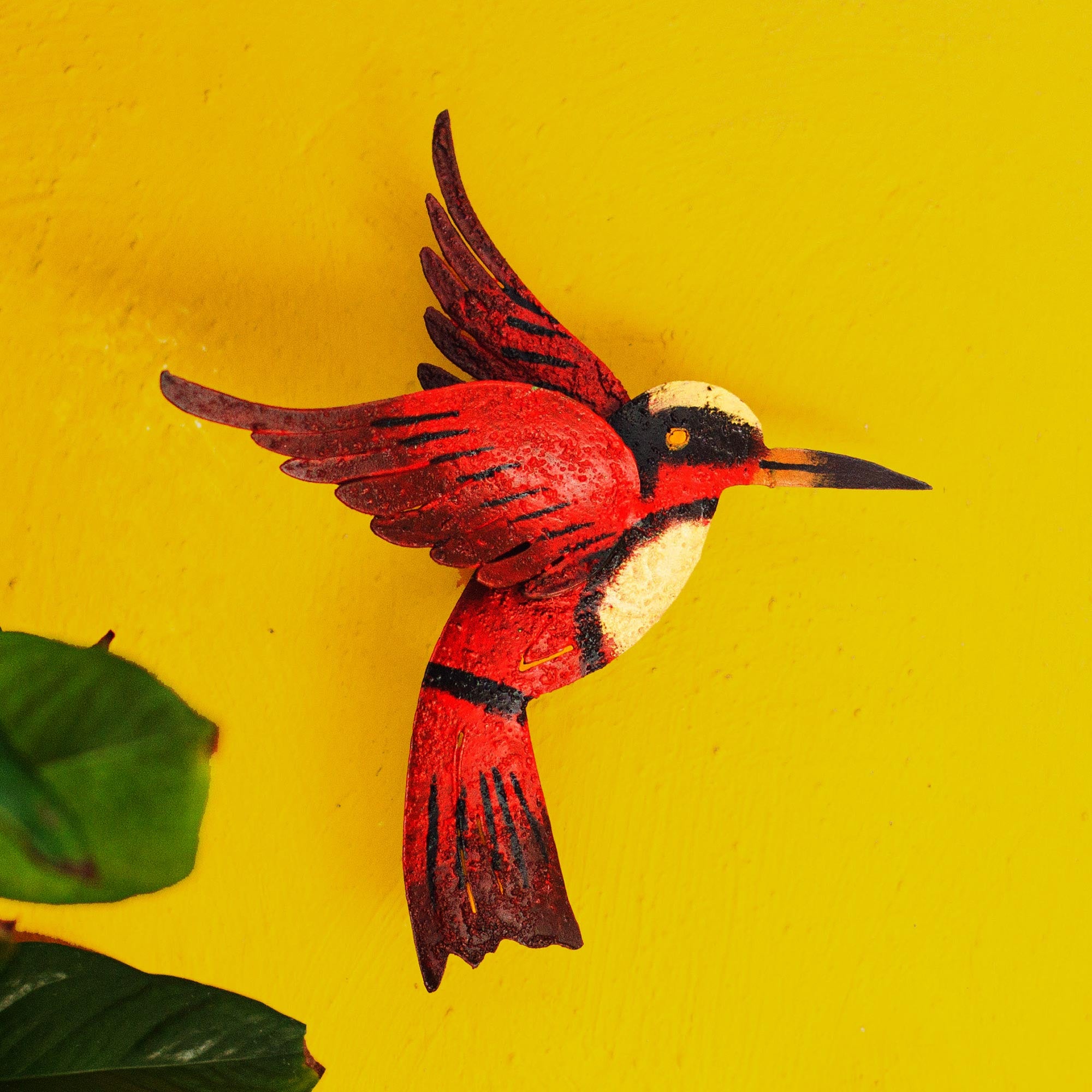 Premium Red Hummingbird Wall Art Sculpture - Handcrafted Iron Décor from Mexico