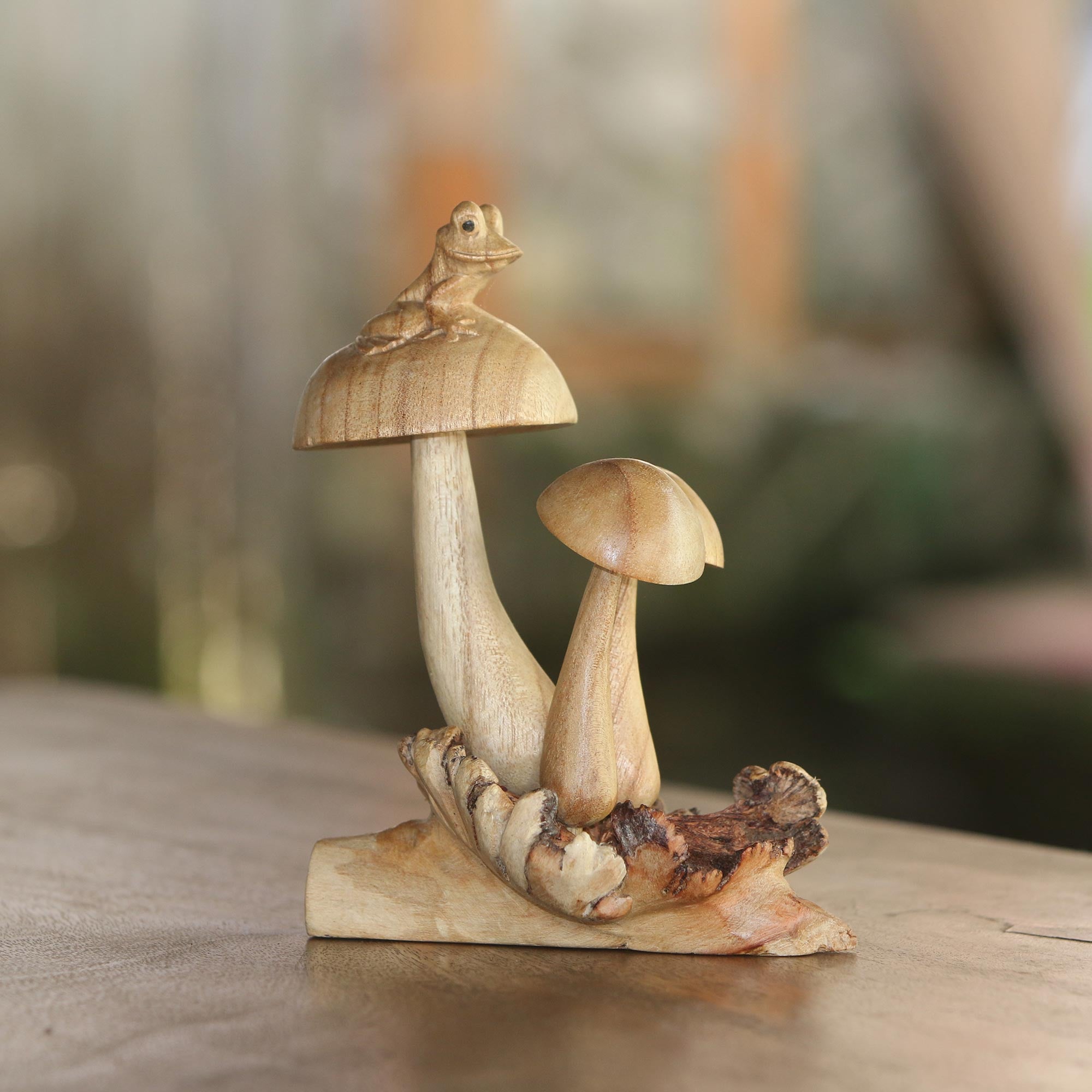 Premium Hand-Carved Tree Frog & Mushroom Sculpture - Jempinis Wood Art