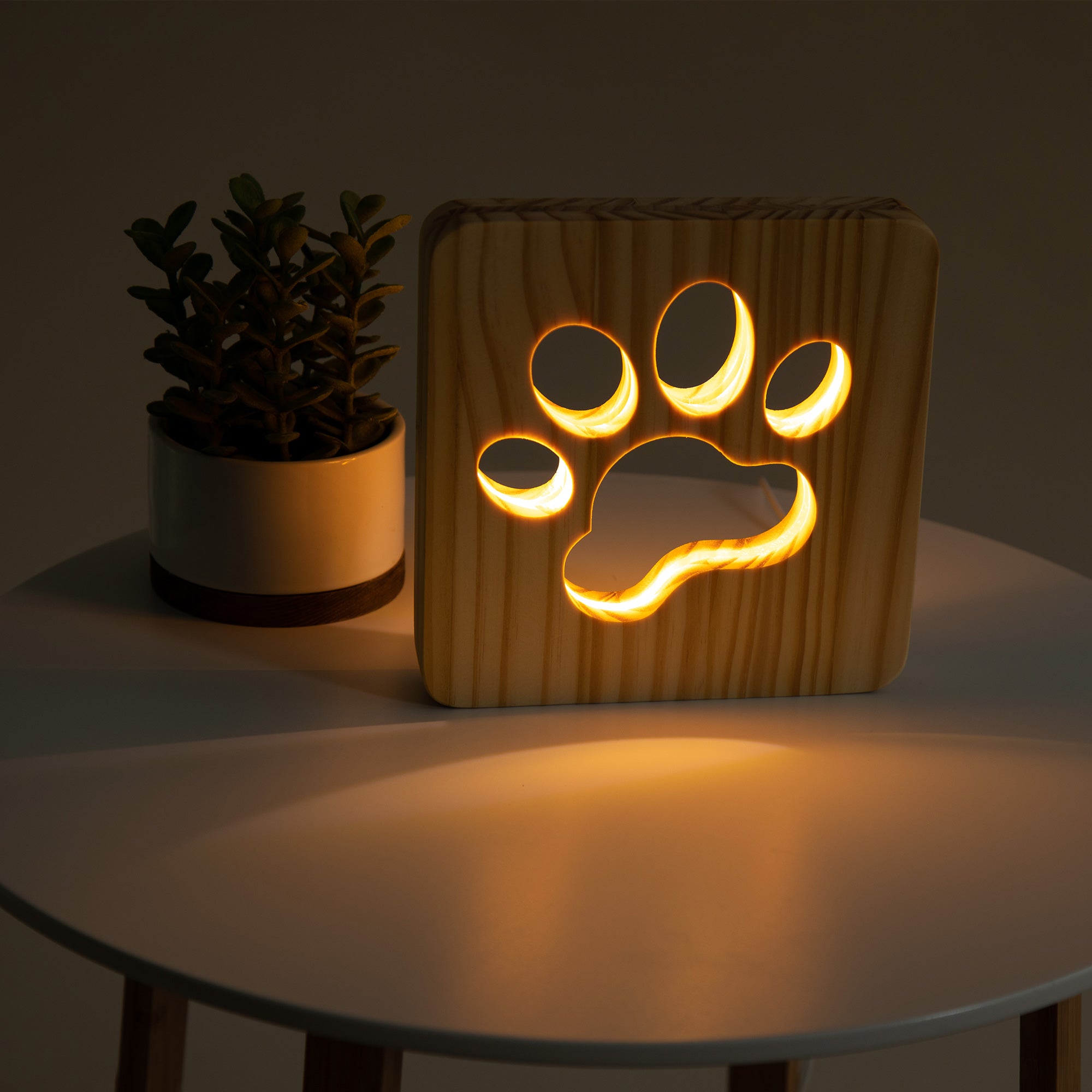 Premium Pine Wood Paw Print Table Lamp - Ultimate Cozy Glow