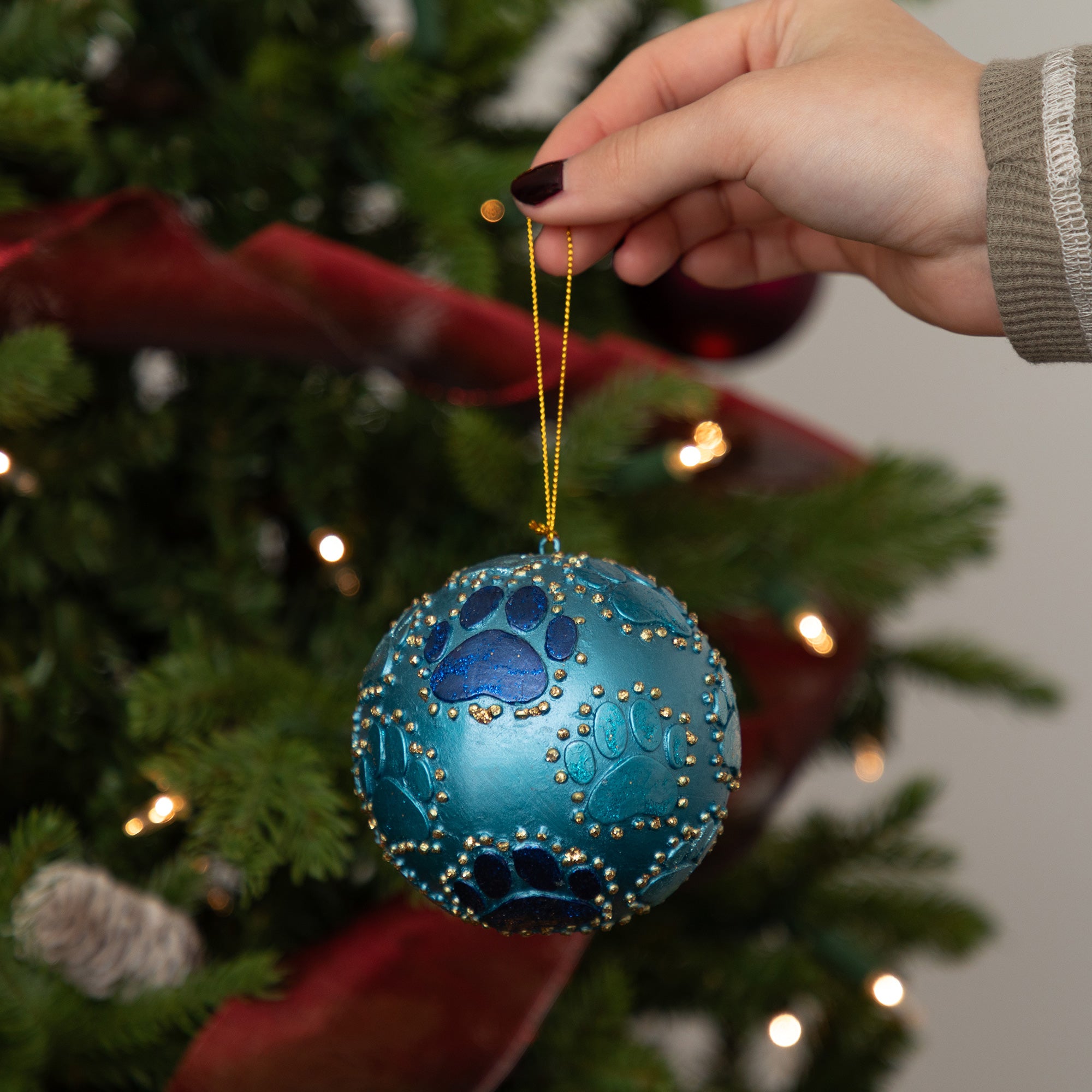 Premium Beaded Paw Print Ornament | Fair Trade Handcrafted