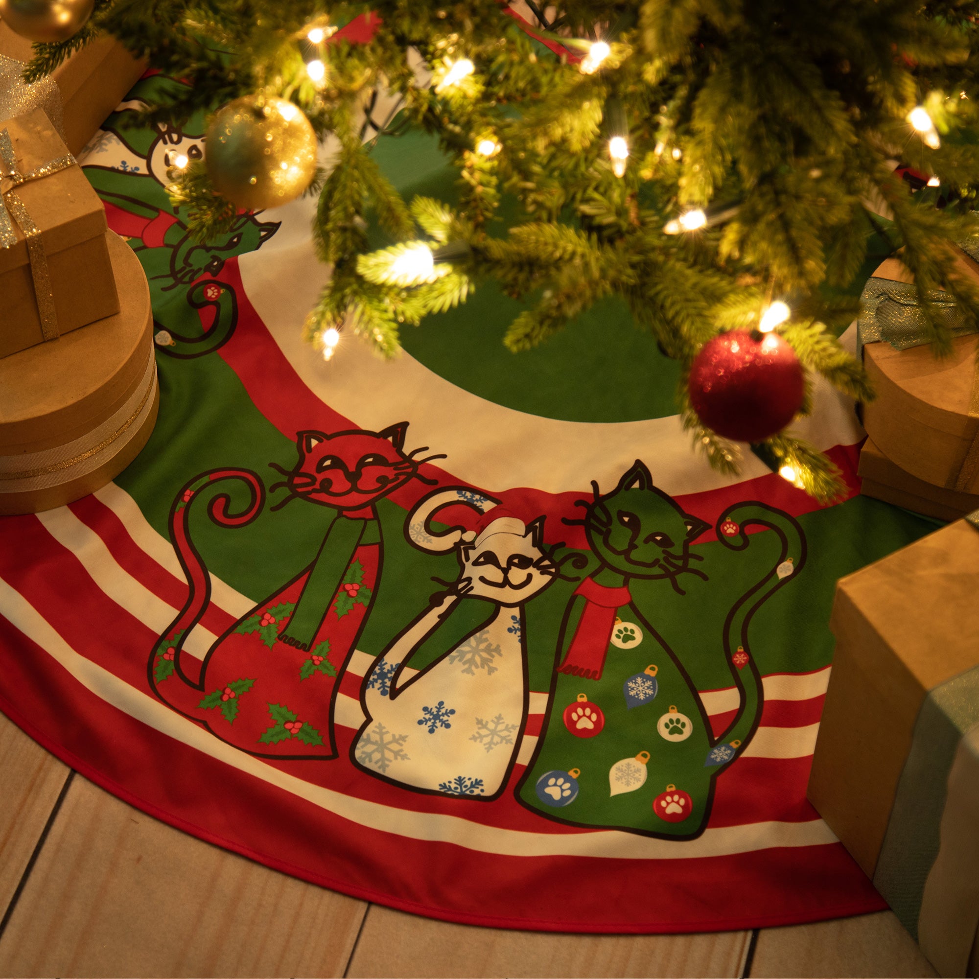 Premium Christmas Tree Skirt for Pet Lovers