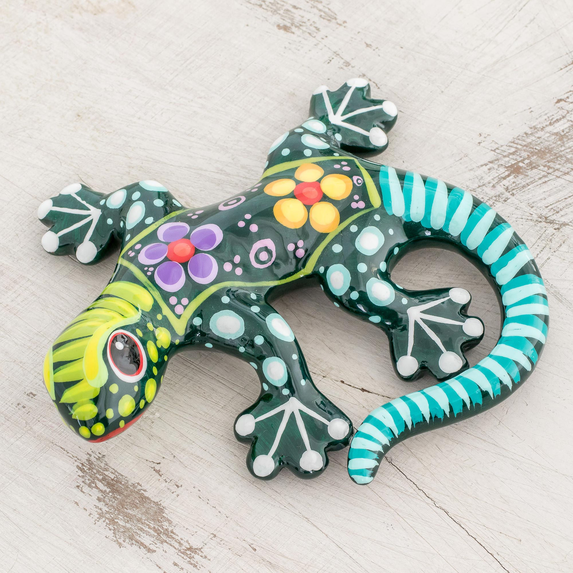 Premium Hand-Painted Ceramic Gecko - Green with Multi-Color Floral Motif