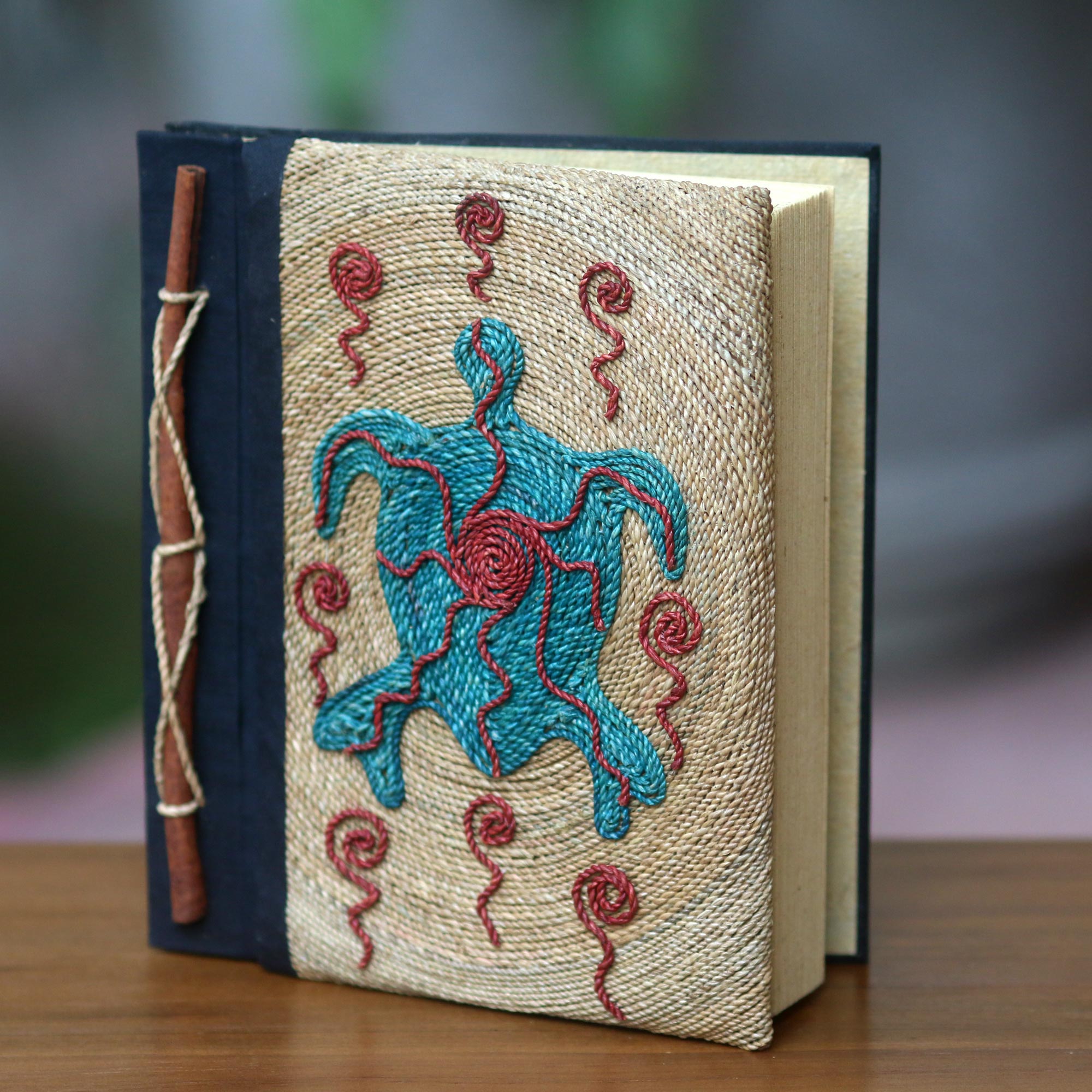 Premium Handmade Natural Fiber Journal with Turtle Motif - Eco-Friendly & Unique Design