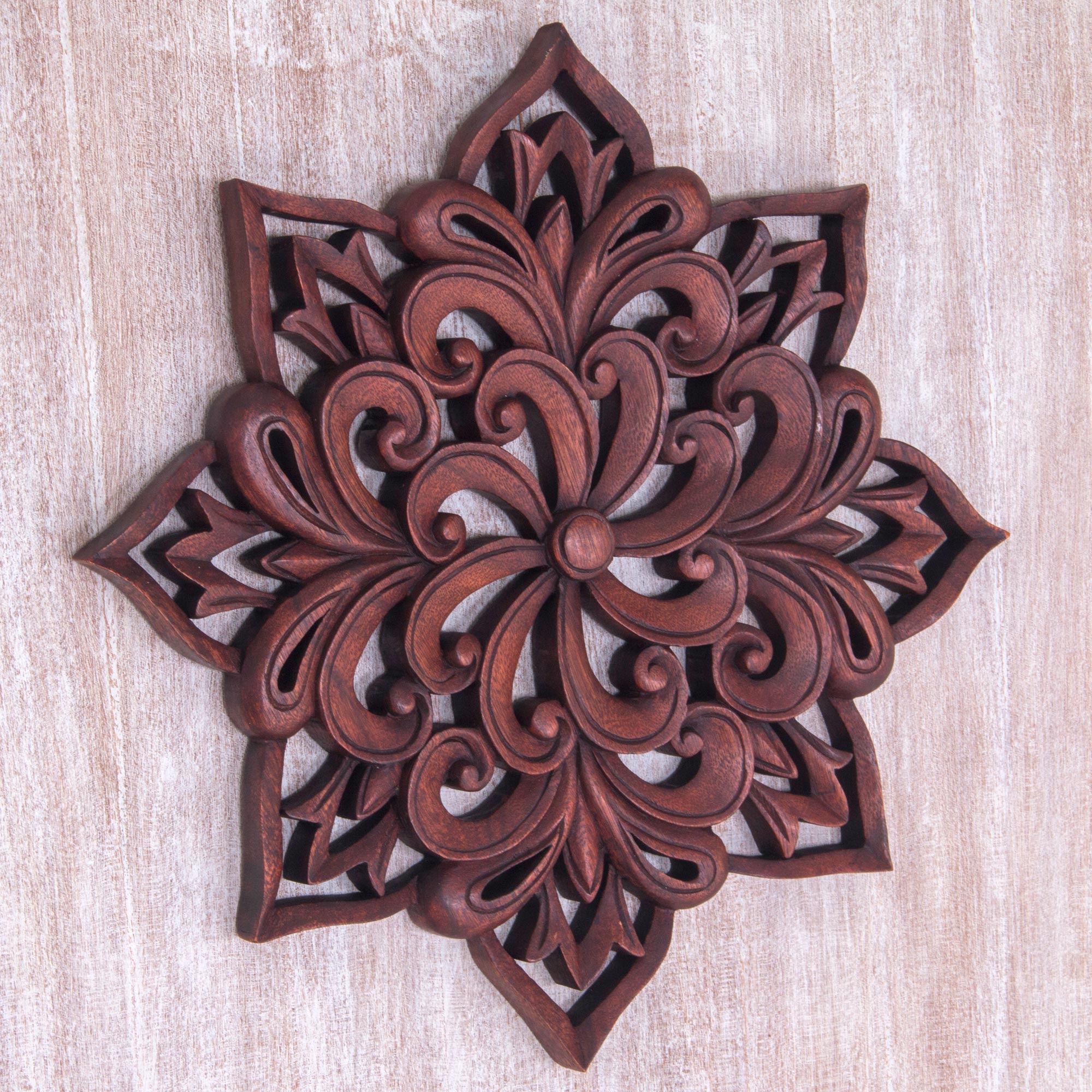 Premium Balinese Spiral Floral Wood Wall Art – Handcrafted Suar Wood Relief