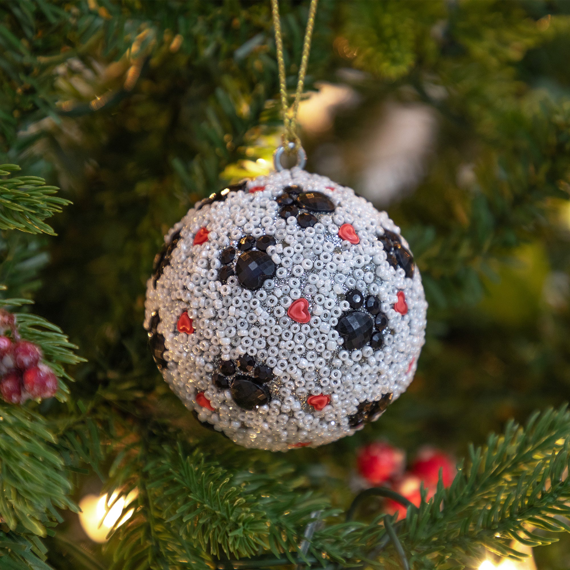 Premium Beaded Glass Paws & Hearts Ornament - Handmade Holiday Decor