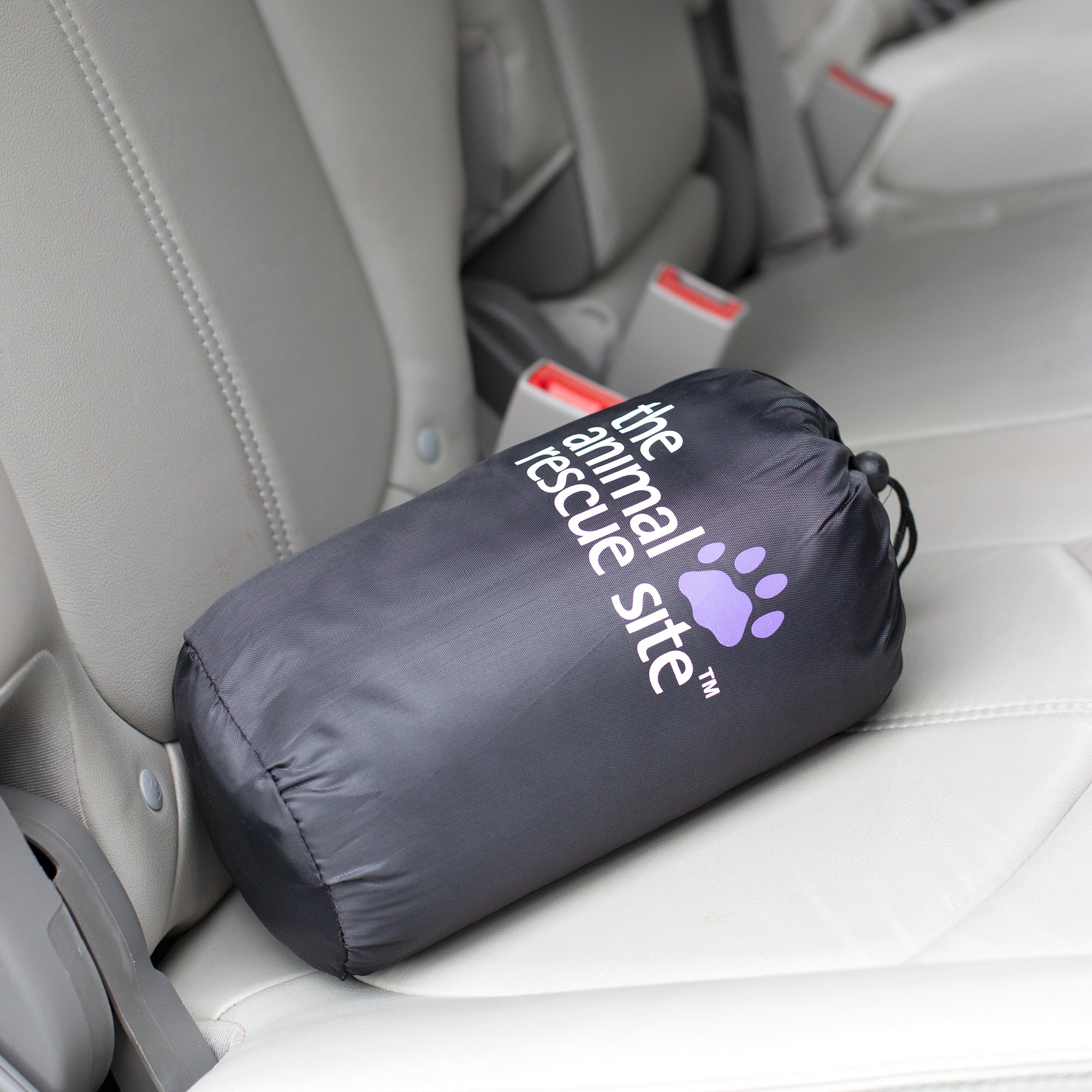Ultimate Cozy Paw Print Travel Blanket - Premium Softness for Every Adventure