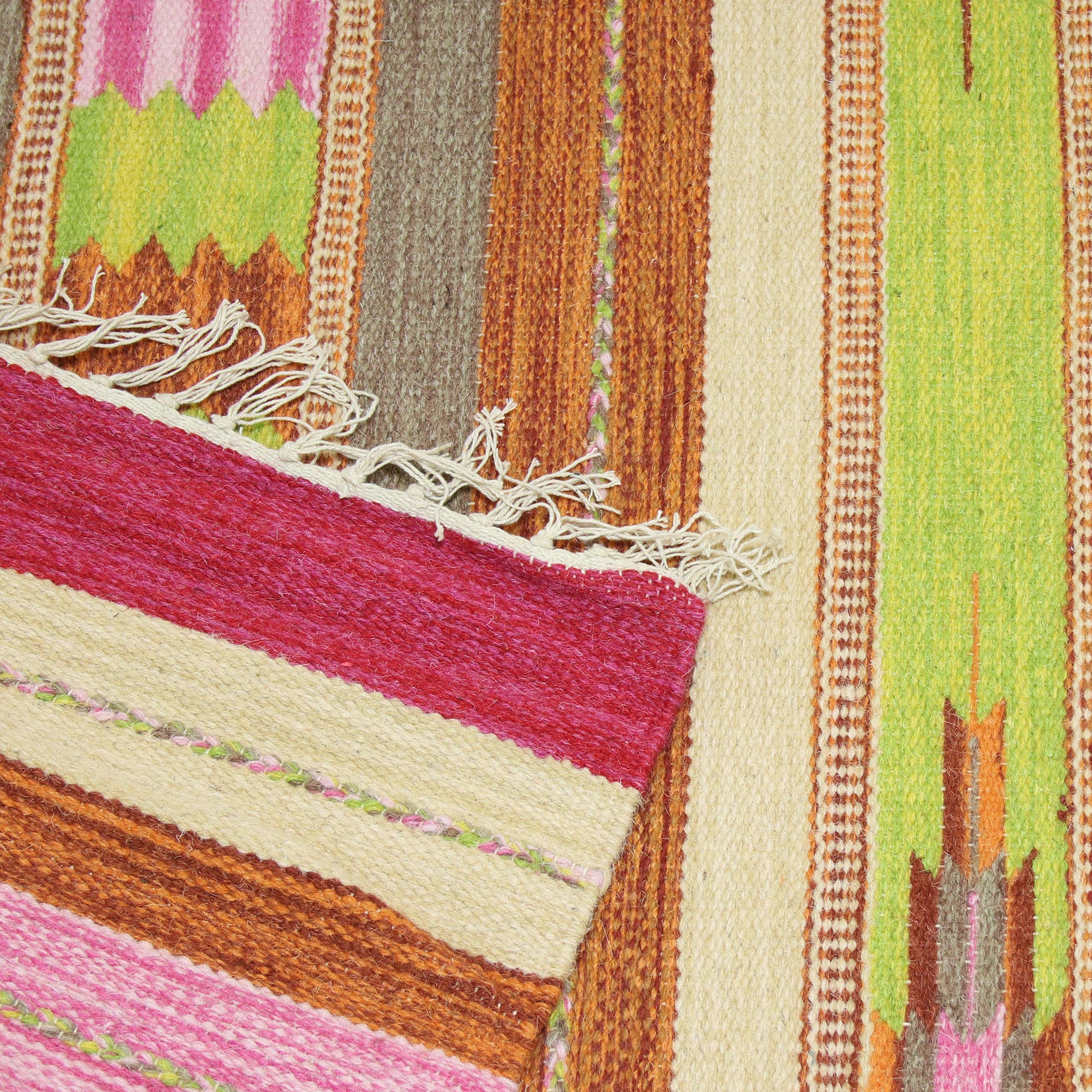 Premium Cheerful Energy Handwoven Wool Rug