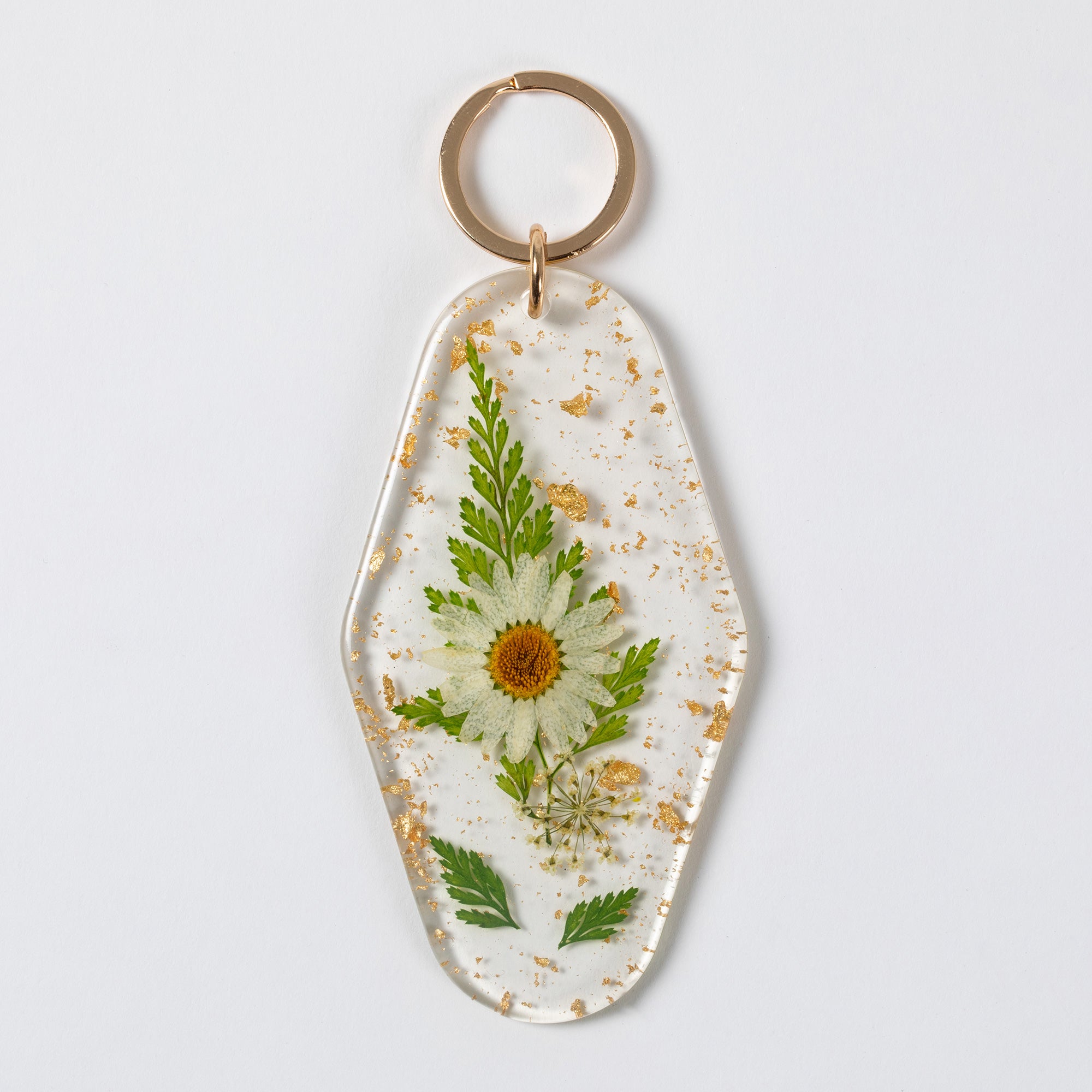 Premium Elegant Real Flowers Keychain - Nature's Beauty in Your Hands