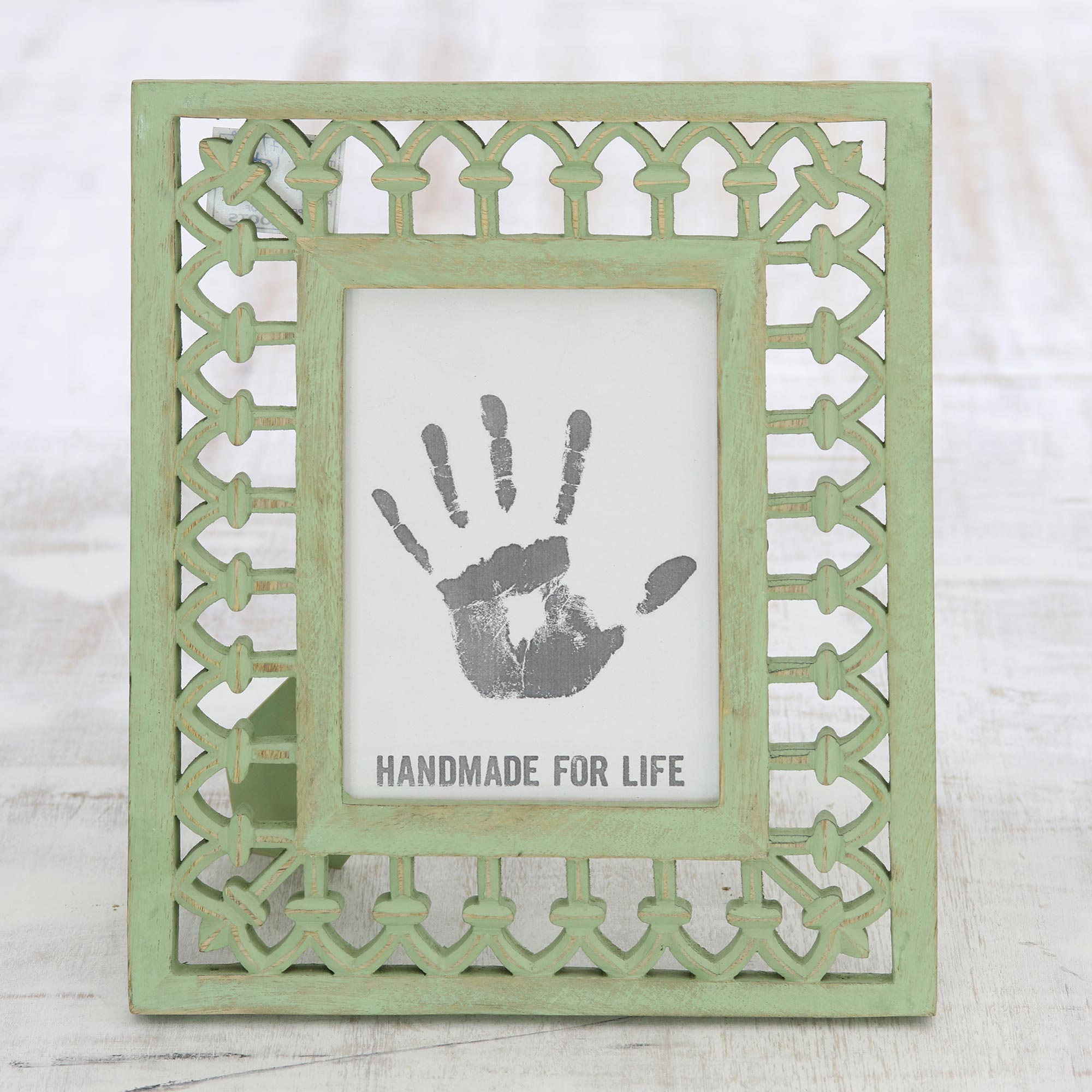 Premium Mughal Memory Keeper: Hand-Carved Avocado Green Mango Wood Photo Frame (5x7)
