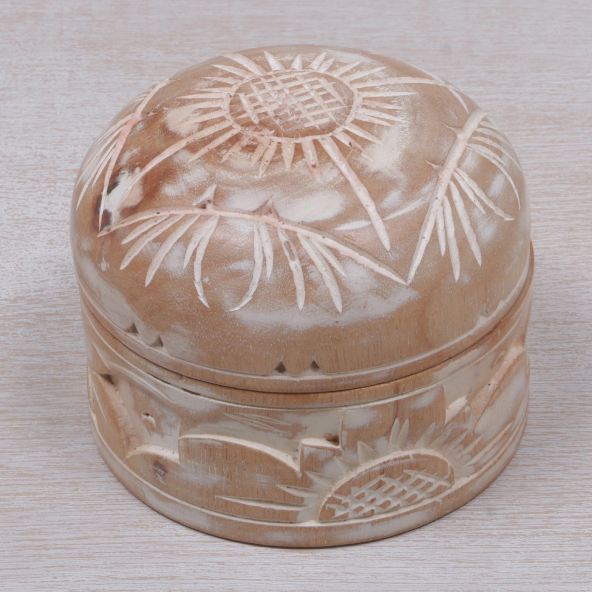 Premium Bougainvillea Bloom Handcrafted Decorative Box