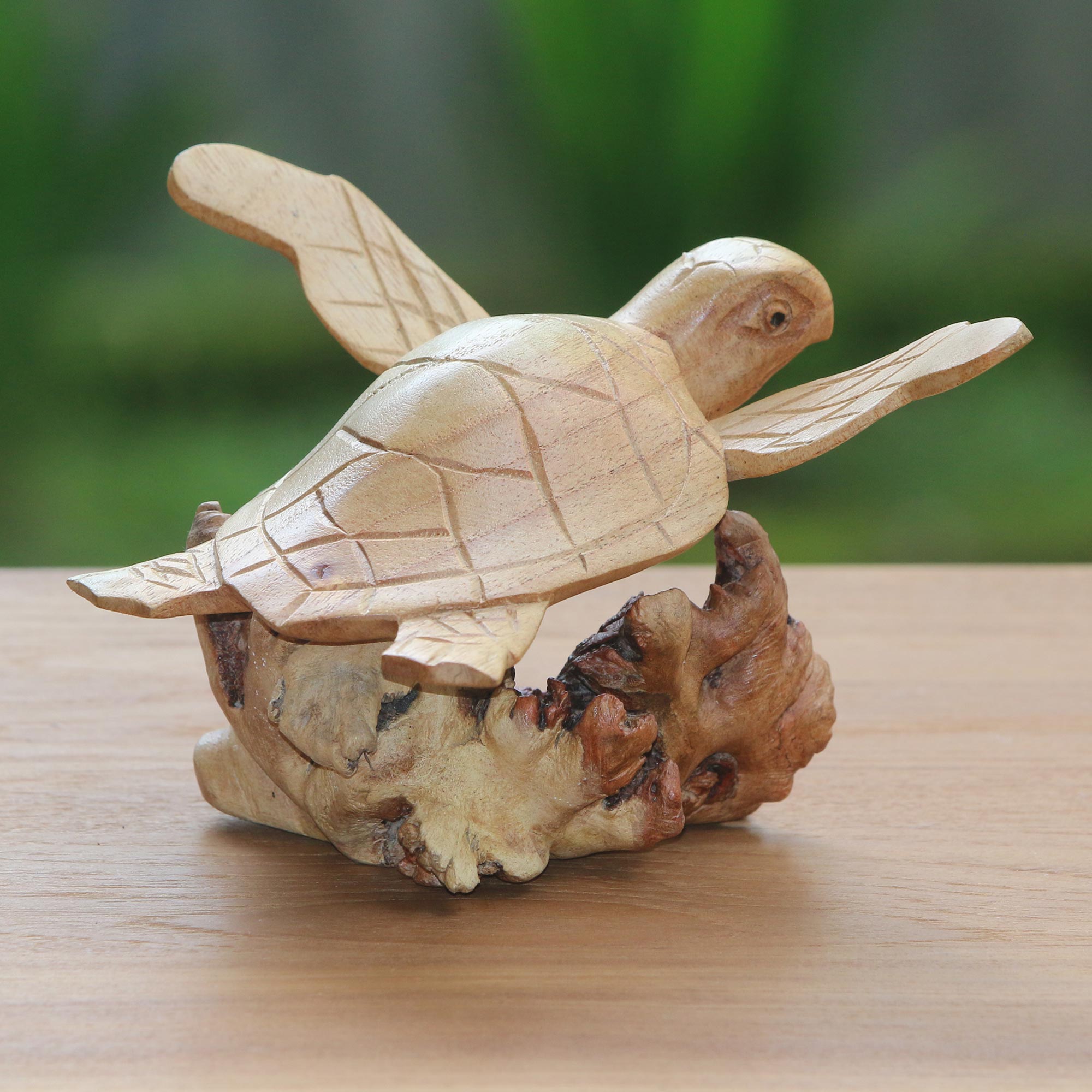 Premium Hand-Carved Ocean Turtle Sculpture - Jempinis Wood Art