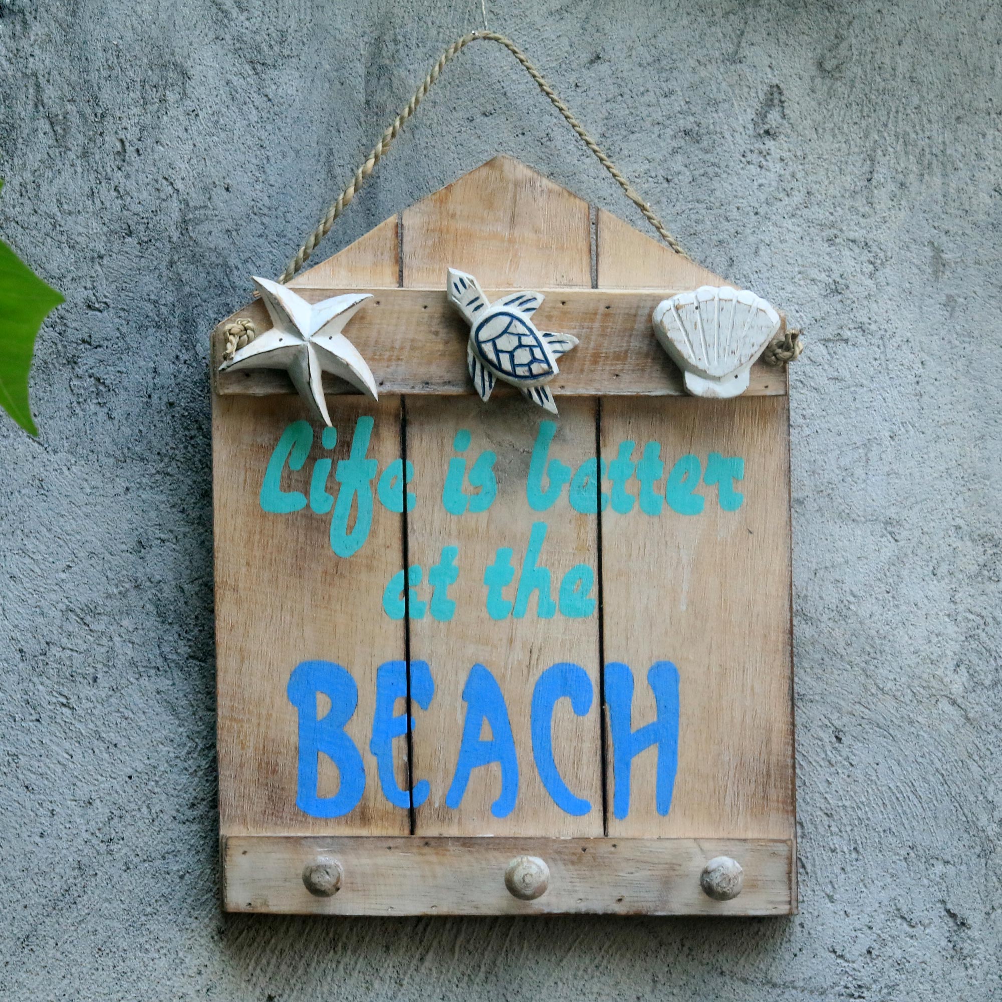 Premium Coastal Charm: Handcrafted Beach-Themed Wood Coat Rack from Indonesia