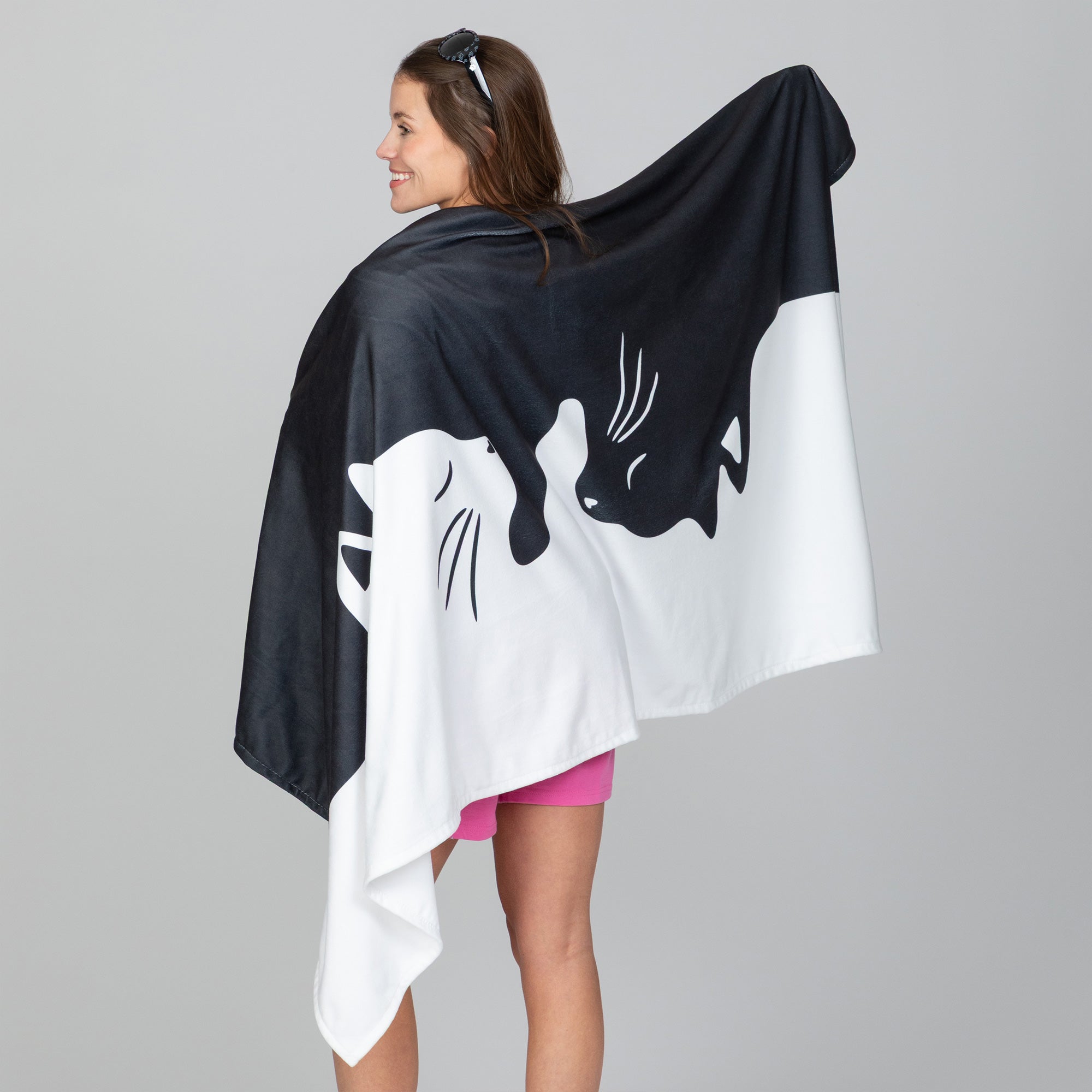 Premium Paw Print Oversized Quick-Dry Towel