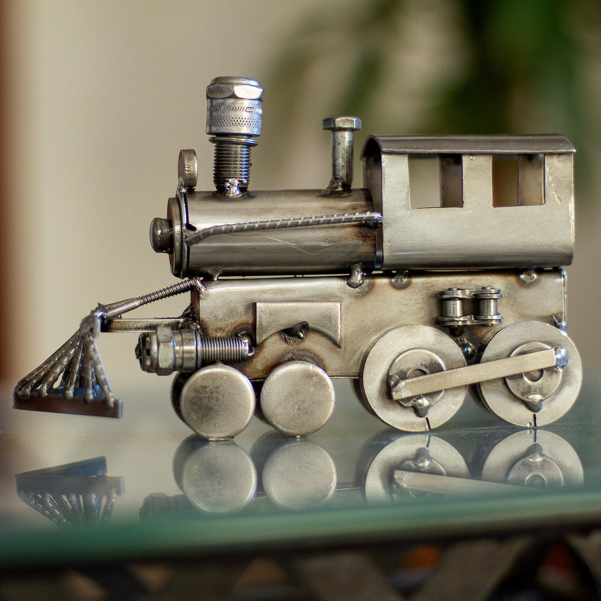 Premium Rustic Locomotive Sculpture - Recycled Metal Art