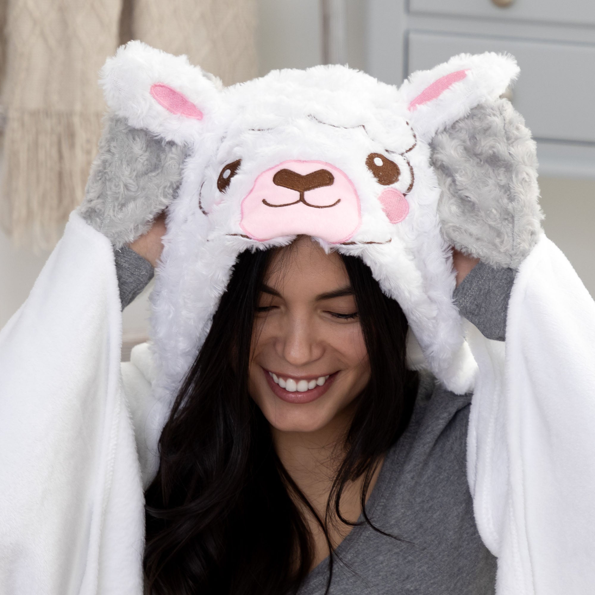 Ultimate Cozy Hooded Blanket - Premium Fleece with Paw Pockets