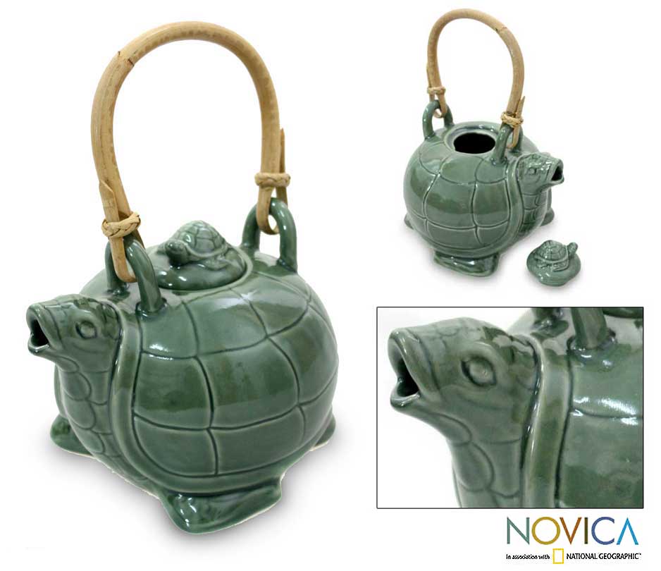 Premium Mother Sea Turtle Ceramic Teapot - Handcrafted Serveware