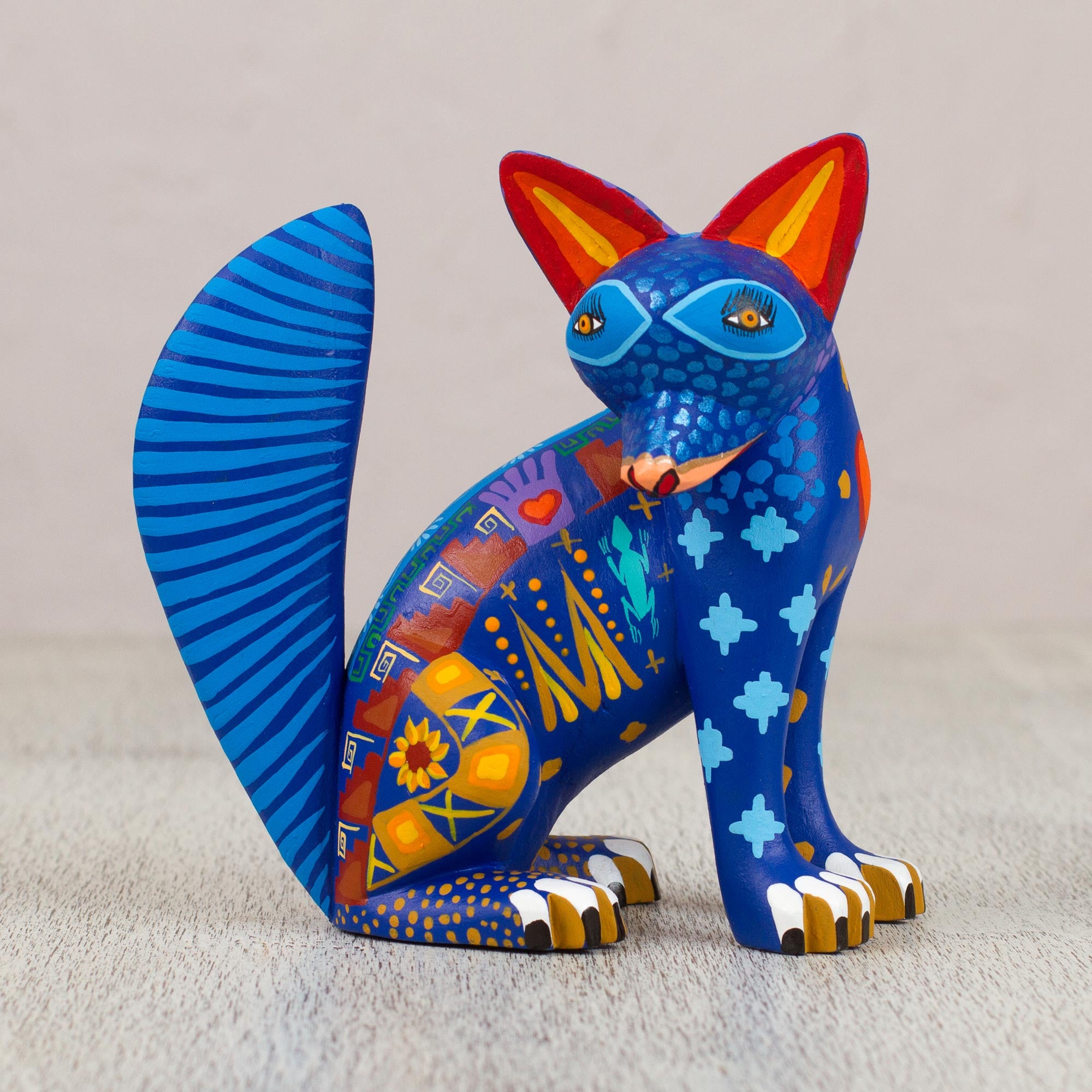Premium Zapotec Coyote Wood Sculpture - Handcrafted Alebrije Art