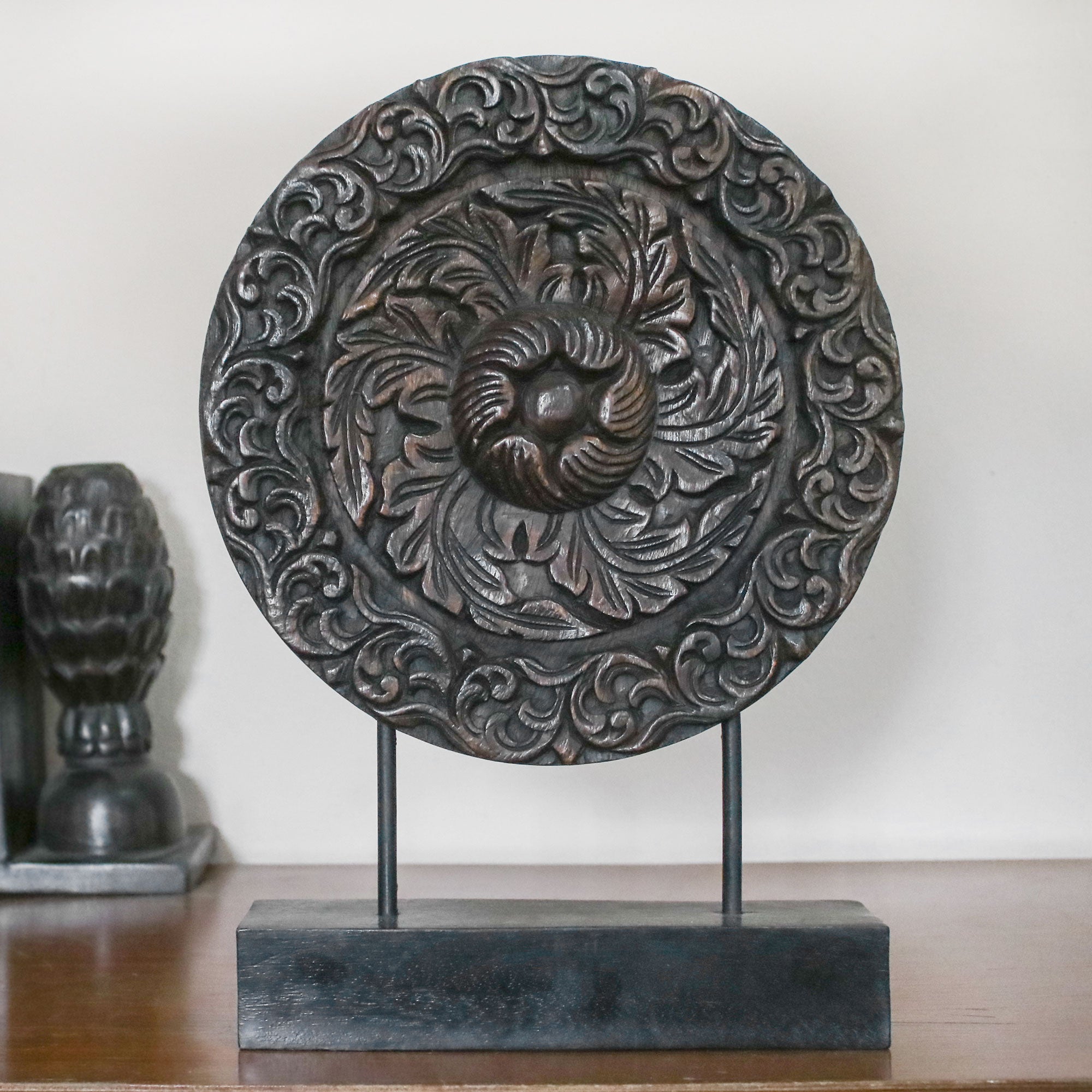 Premium Moonlit Floral Wood Sculpture - Handcrafted Elegance