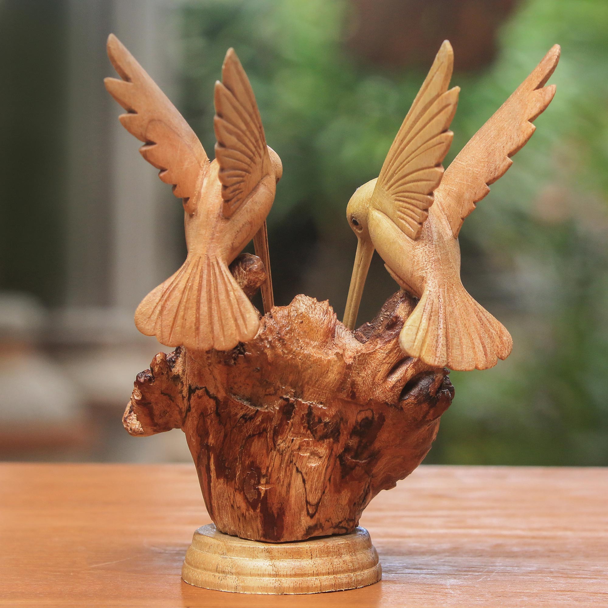 Premium Hand-Carved Hummingbird Sculpture Duo - Authentic Bali Artistry