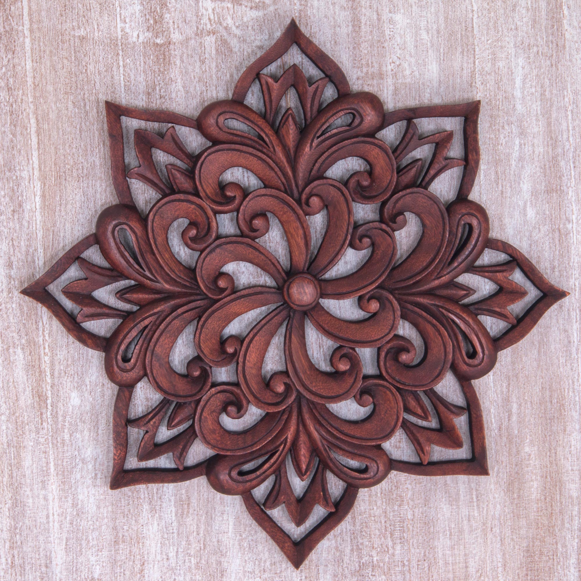 Premium Balinese Spiral Floral Wood Wall Art – Handcrafted Suar Wood Relief