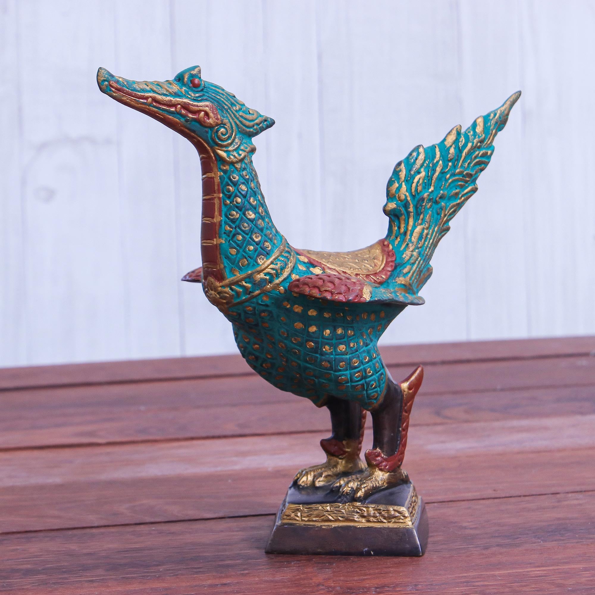 Premium Handmade Brass Thai Swan Sculpture – Elegant Home Décor