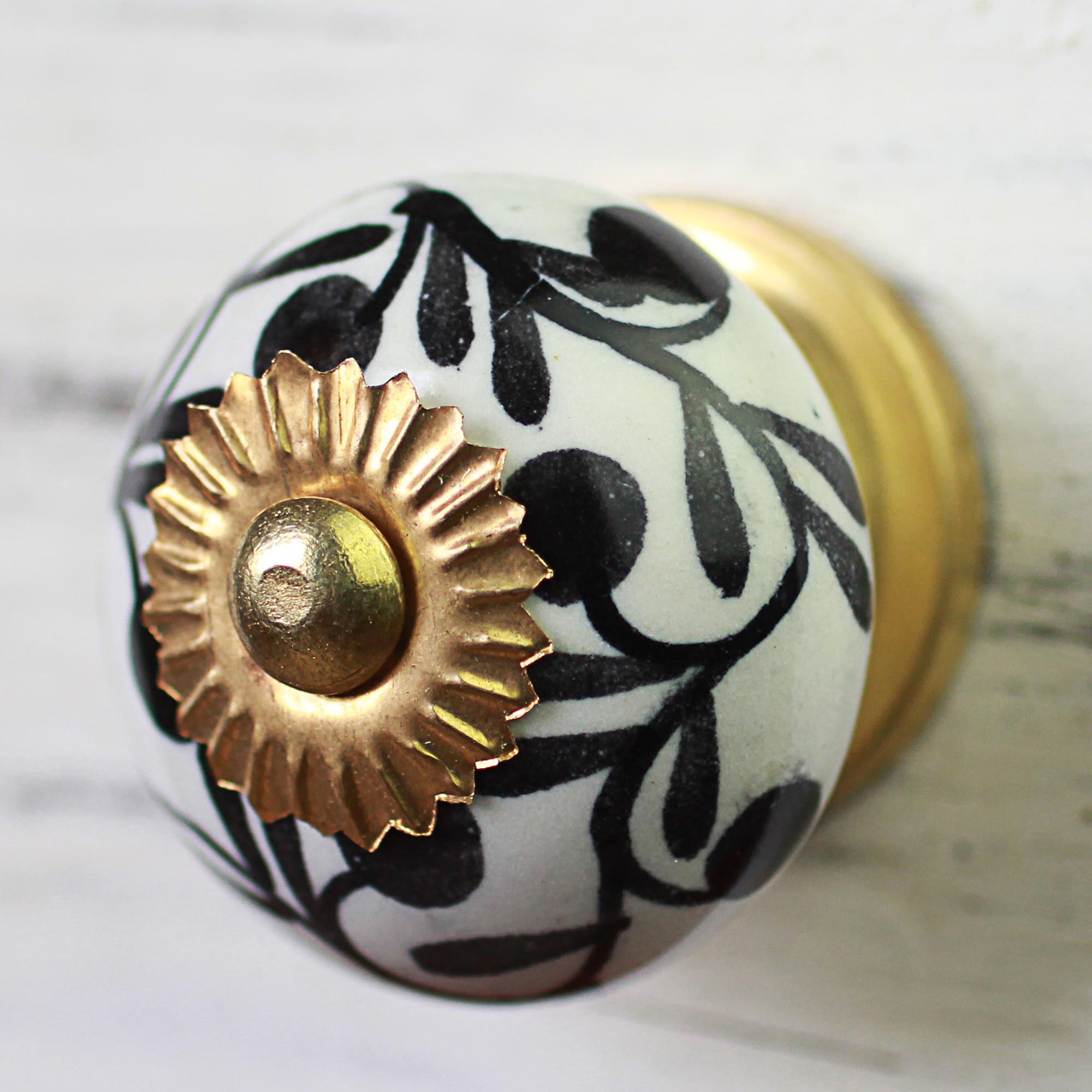 Premium Magical Blooms Ceramic Cabinet Knobs – Floral White & Black (Set of 6) – Handcrafted in India