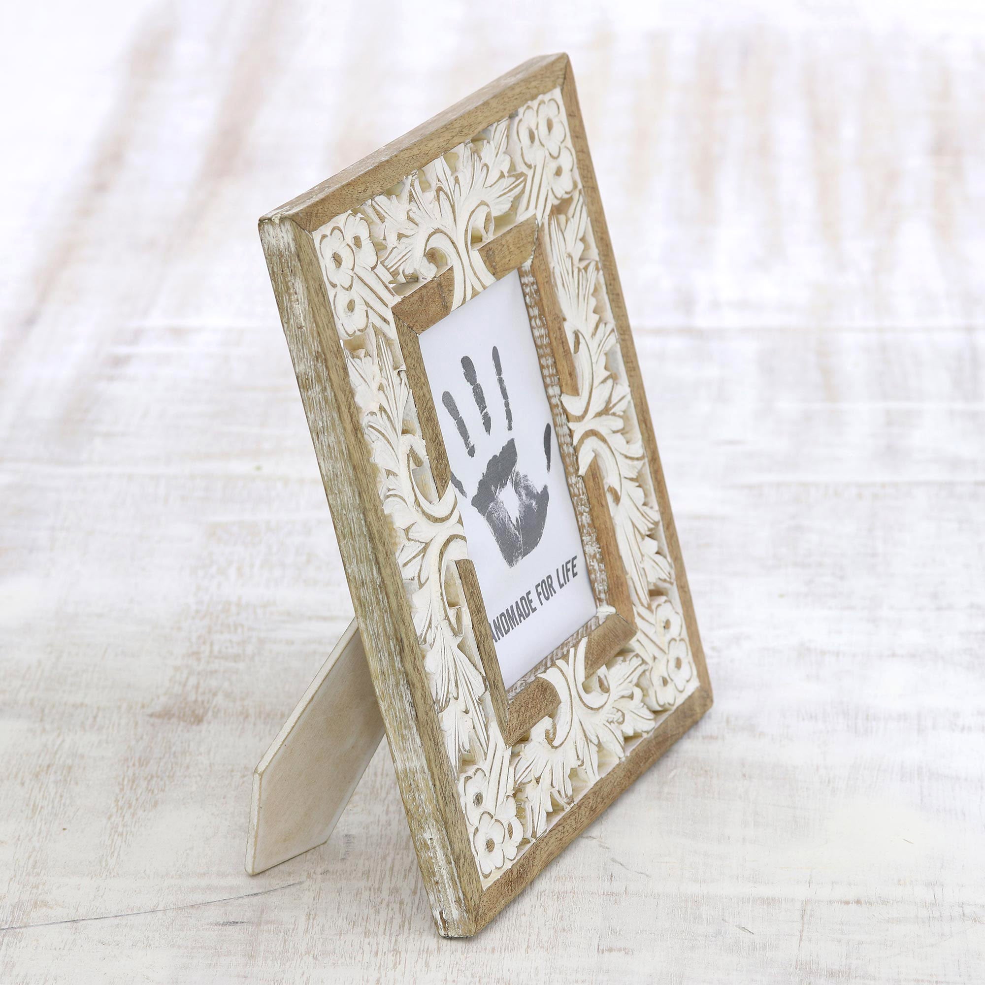 Premium White Garden Mango Wood Photo Frame - Handcrafted in India (4x6)