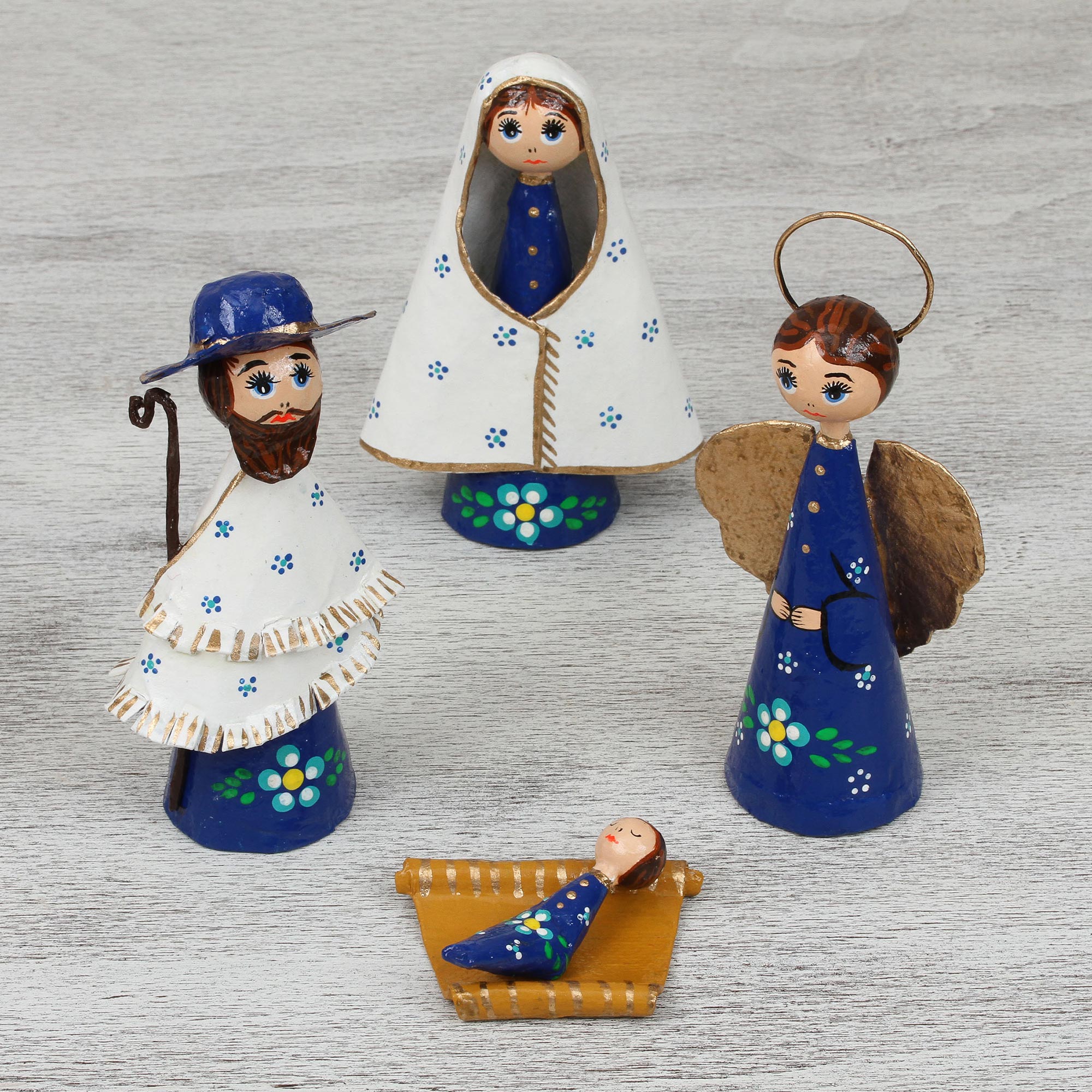 Premium Hand-Painted Nativity Scene – Authentic Mexican Papier Mache Art