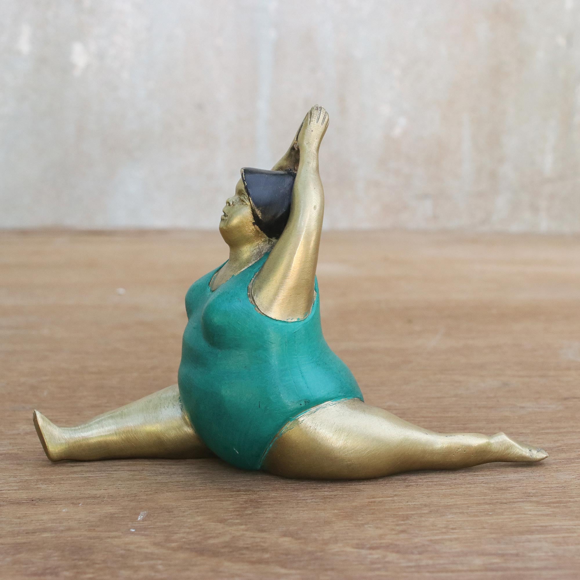 Premium Brass Monkey Pose Yoga Figurine - Handcrafted in Thailand