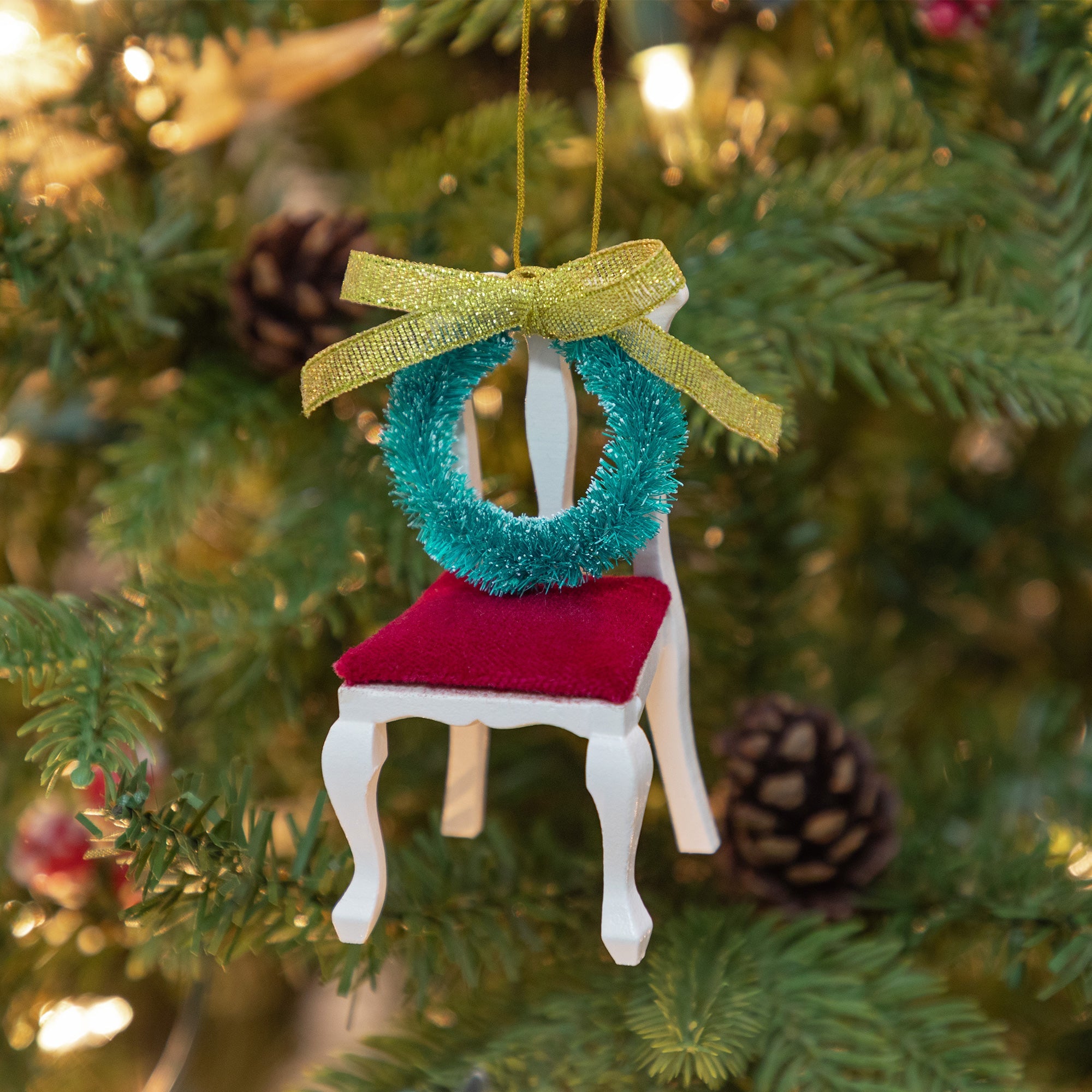 Premium Memorial Wreath Ornament - Honor Your Loved Ones