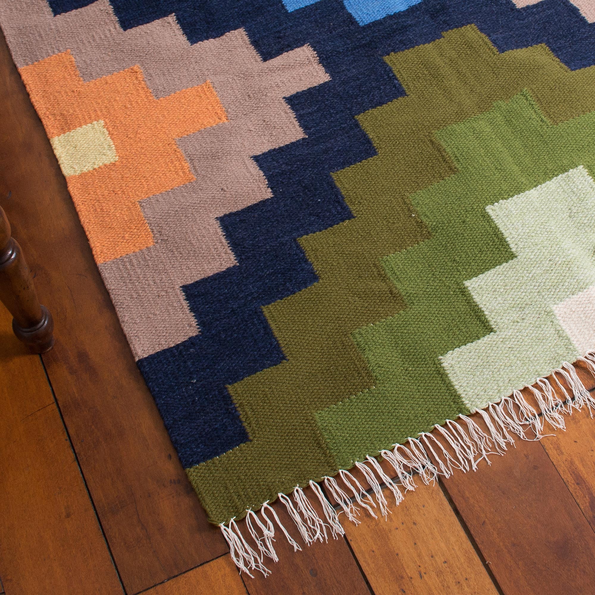 Premium Handwoven Chakana Geometric Wool Rug - Authentic Peruvian Craftsmanship (4x6)