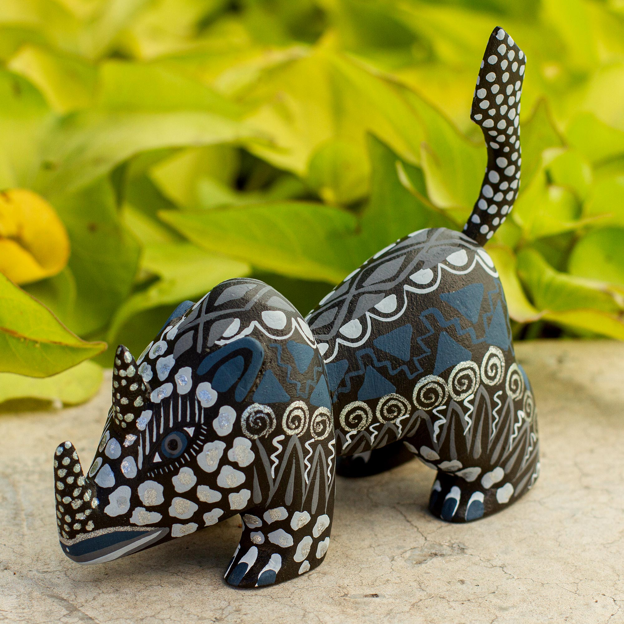 Premium Grey Rhino Alebrije Figurine - Hand-Carved Copal Wood Art from Mexico