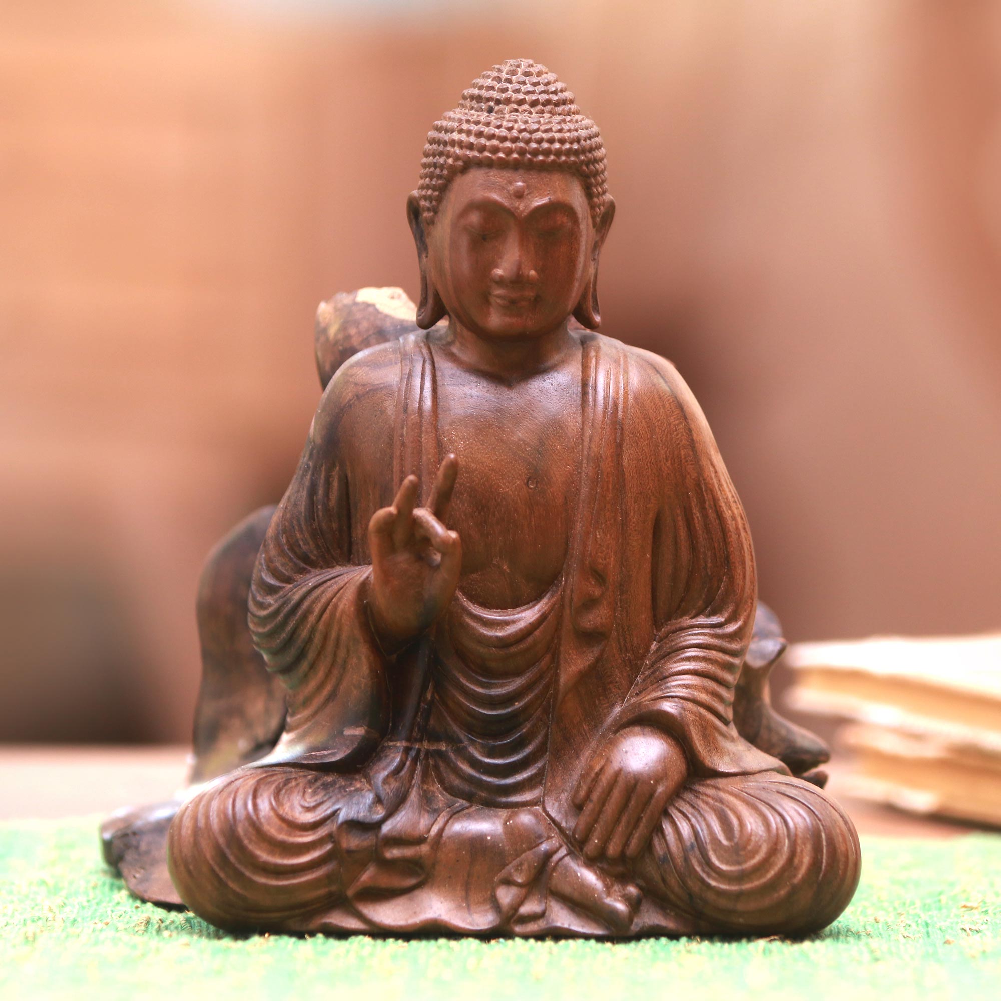 Premium Hand-Carved Hibiscus Wood Buddha Statue - Ultimate Meditation Companion